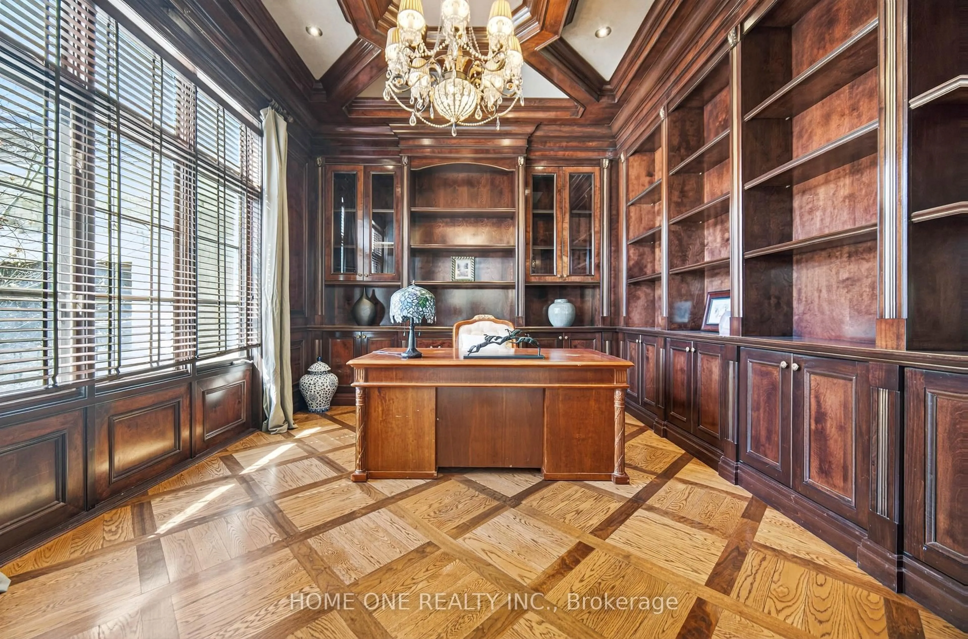 Unknown for 198 May Ave, Richmond Hill Ontario L4C 3S6