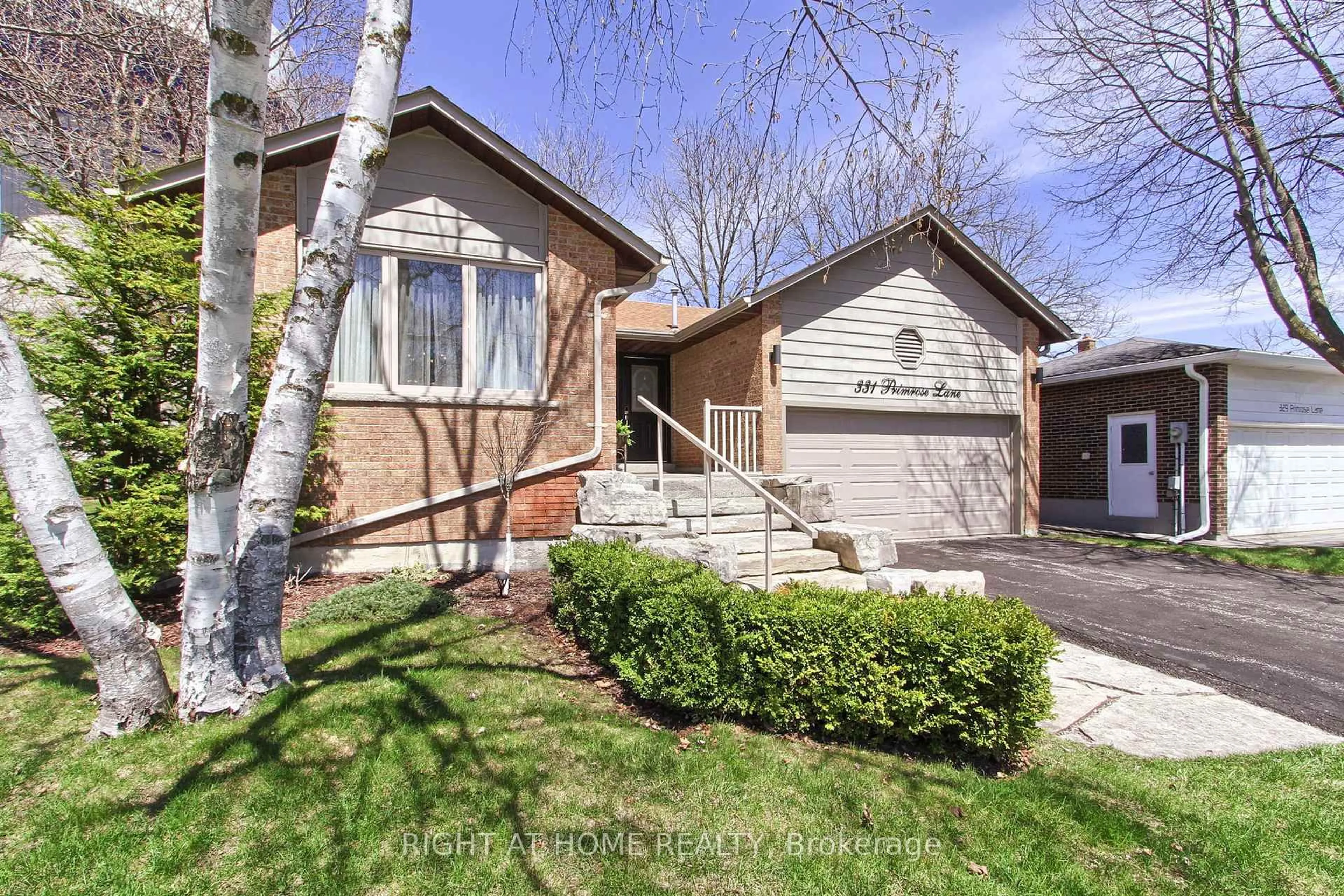 Unknown for 331 Primrose Lane, Newmarket Ontario L3Y 5Z3