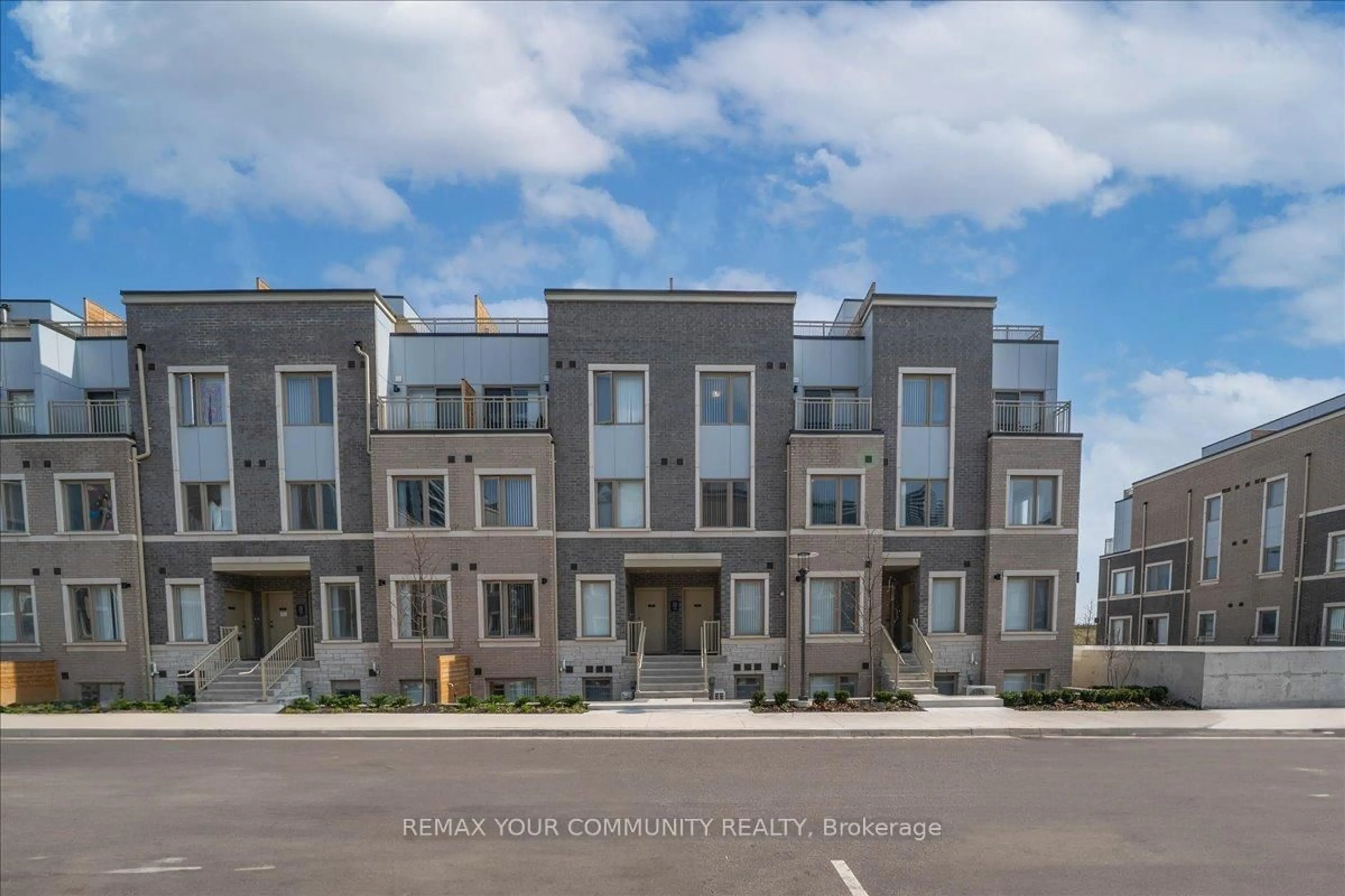 Home with vinyl exterior material, unknown for 130 HONEYCRISP Cres #311, Vaughan Ontario L4K 0N7