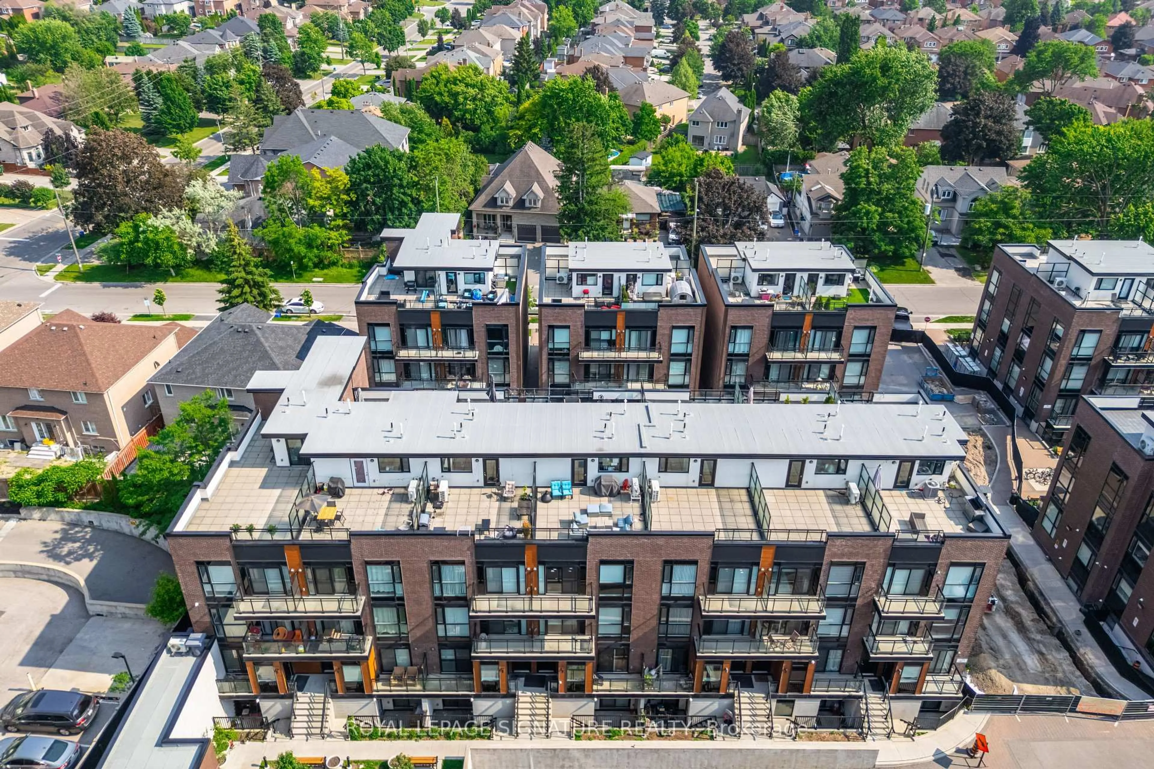 A pic from outside/outdoor area/front of a property/back of a property/a pic from drone, city buildings view from balcony for 5289 Highway 7 #D-603, Vaughan Ontario L4L 0J1