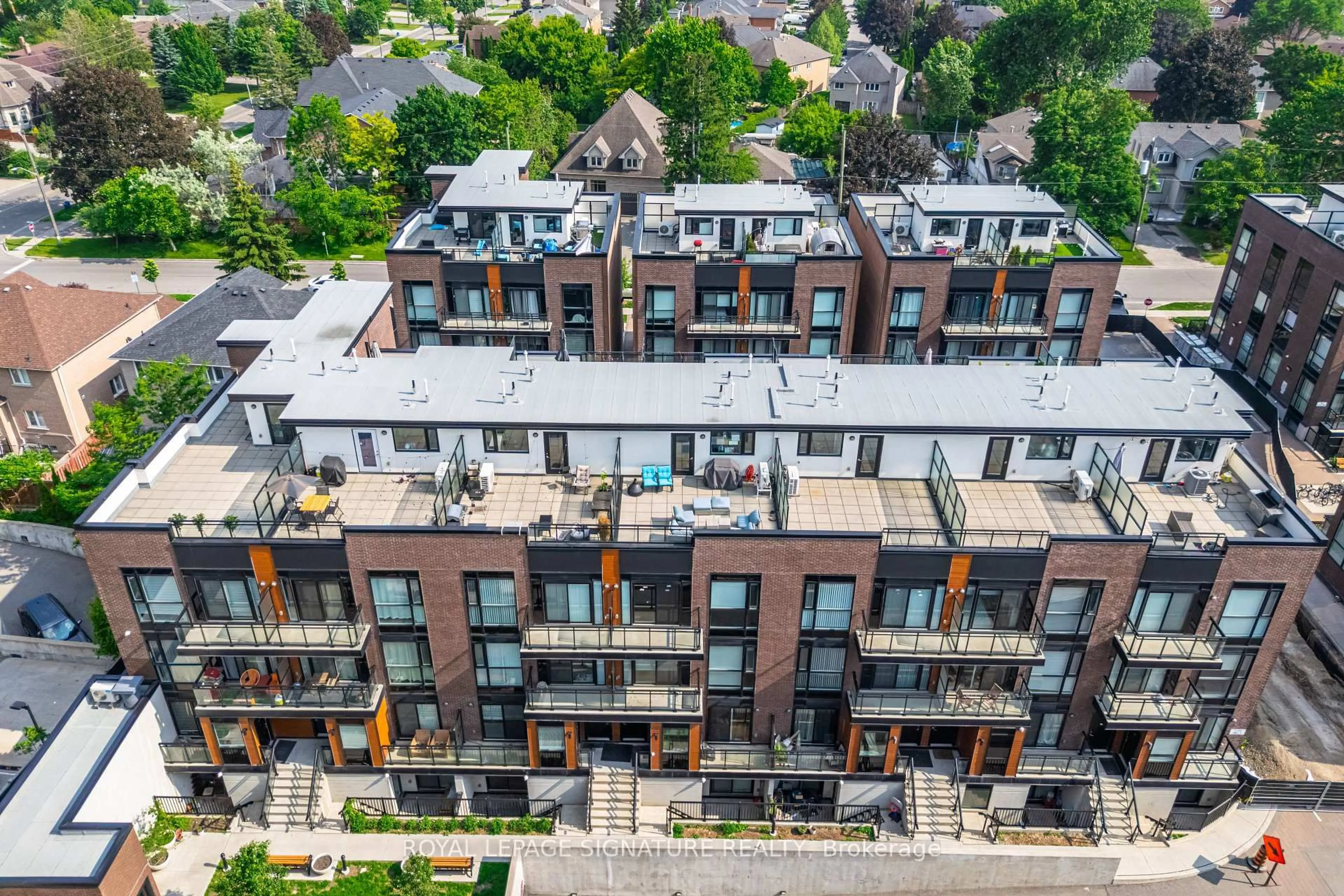 A pic from outside/outdoor area/front of a property/back of a property/a pic from drone, city buildings view from balcony for 5289 Highway 7 #D-603, Vaughan Ontario L4L 0J1