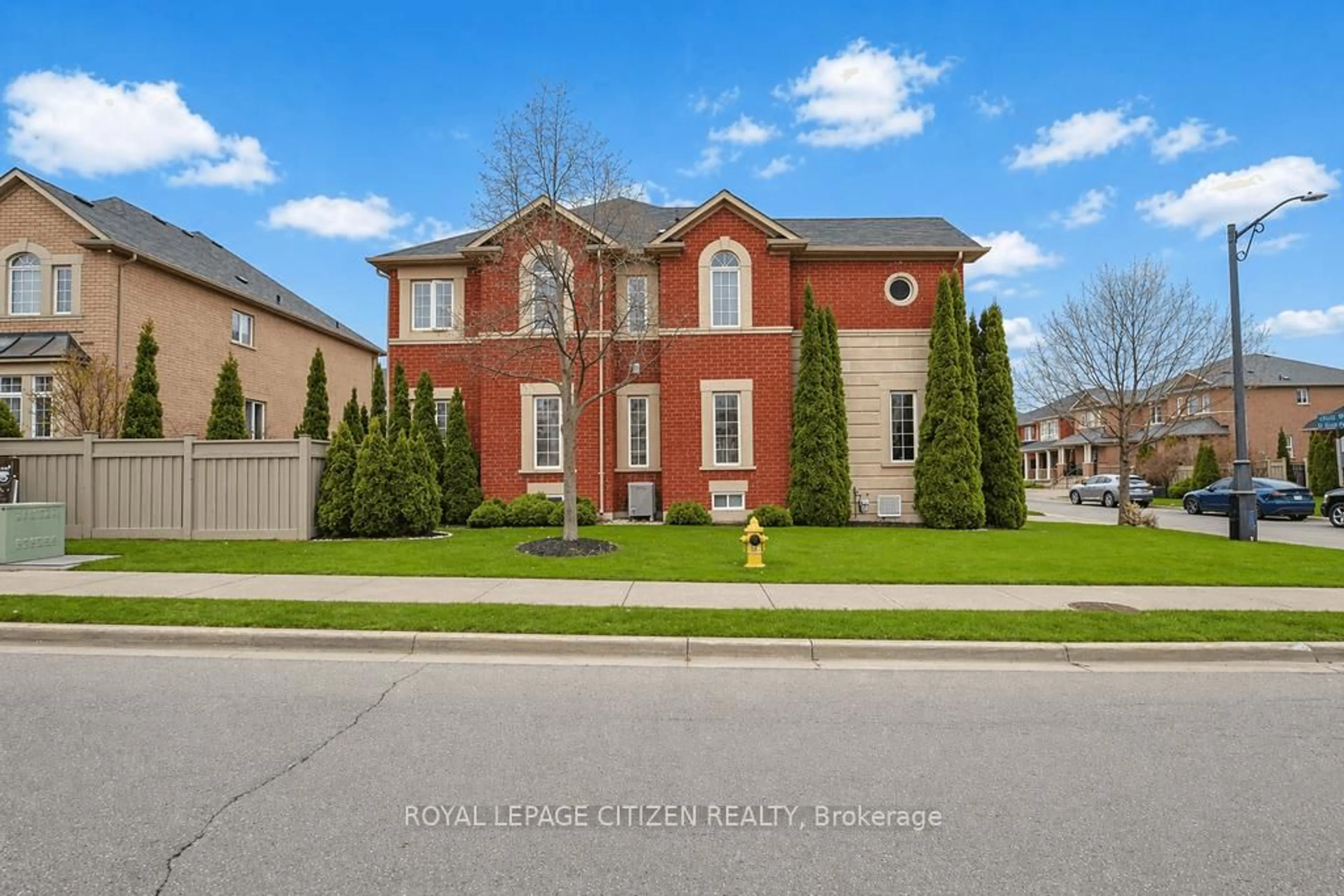 Home with brick exterior material, street for 33 Tiglio Rd, Vaughan Ontario L4H 0M3