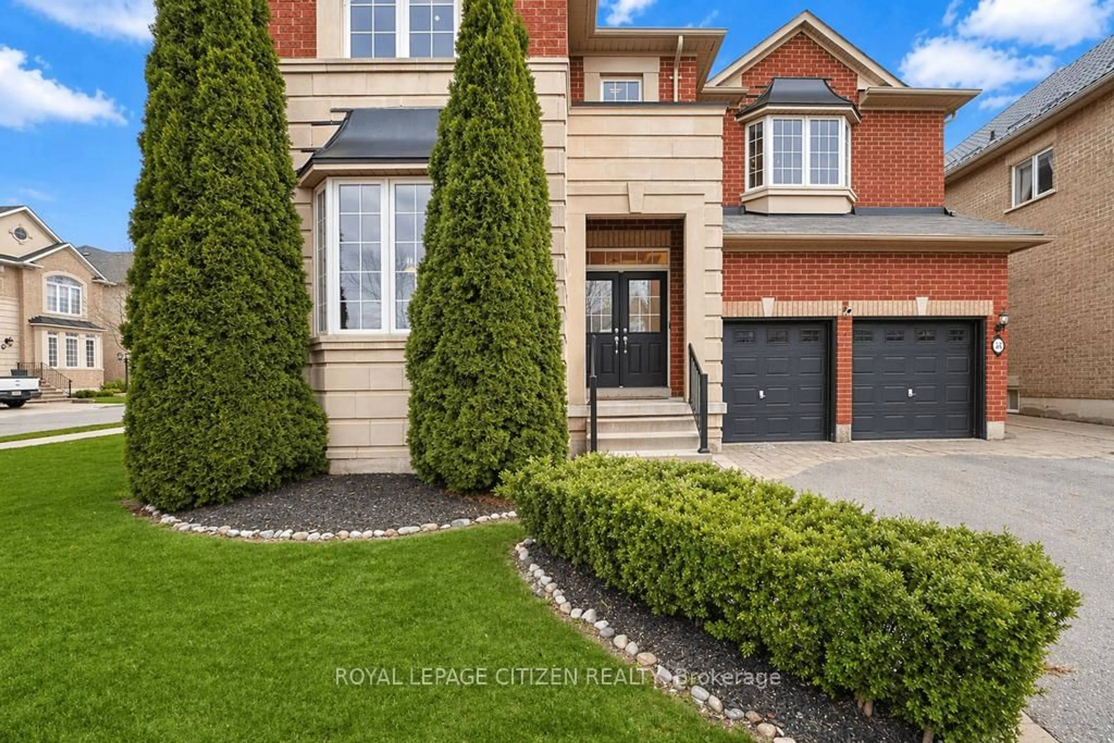 Home with brick exterior material, street for 33 Tiglio Rd, Vaughan Ontario L4H 0M3