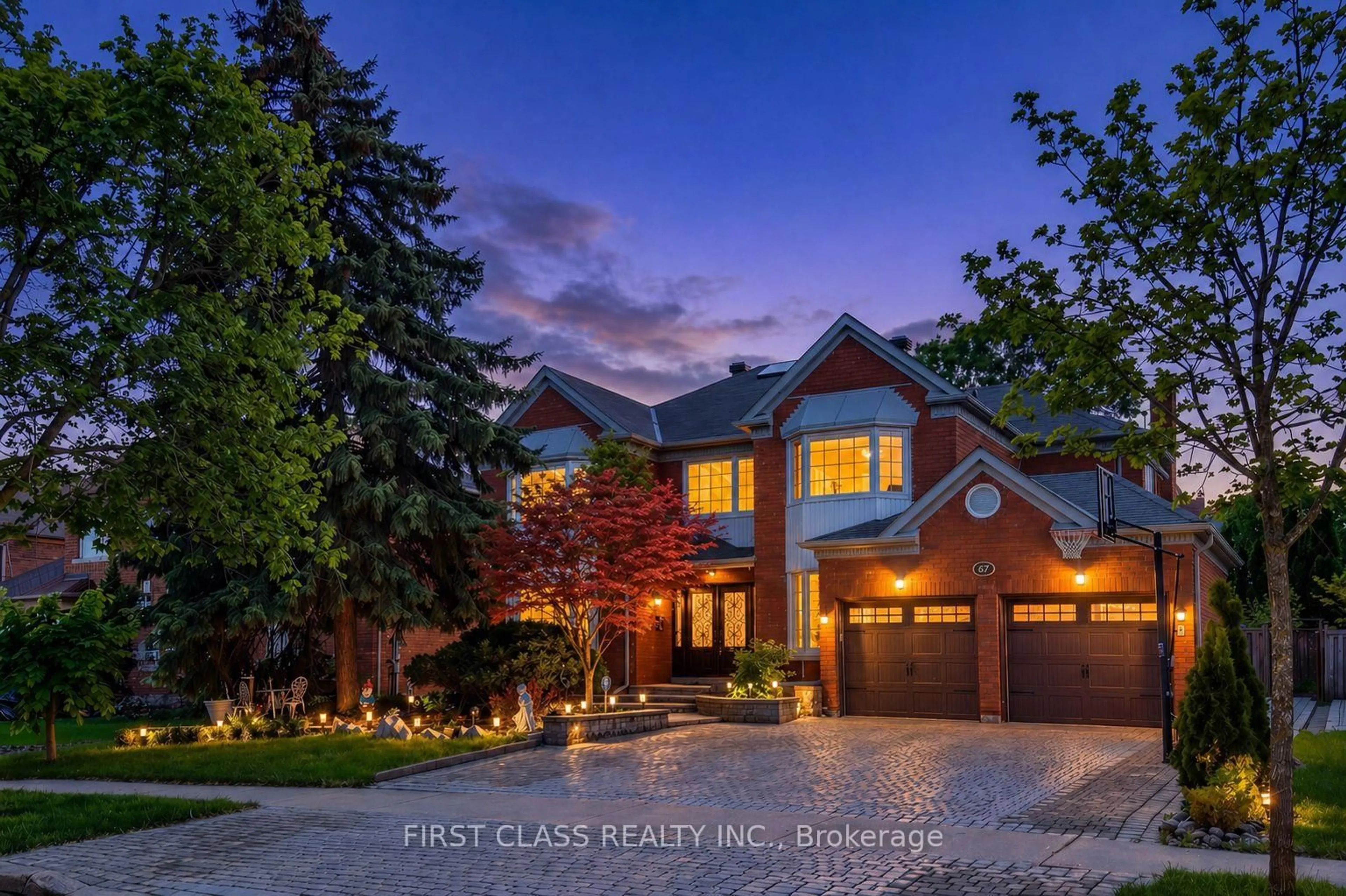 Home with brick exterior material, street for 67 Hillhurst Dr, Richmond Hill Ontario L4B 2V3