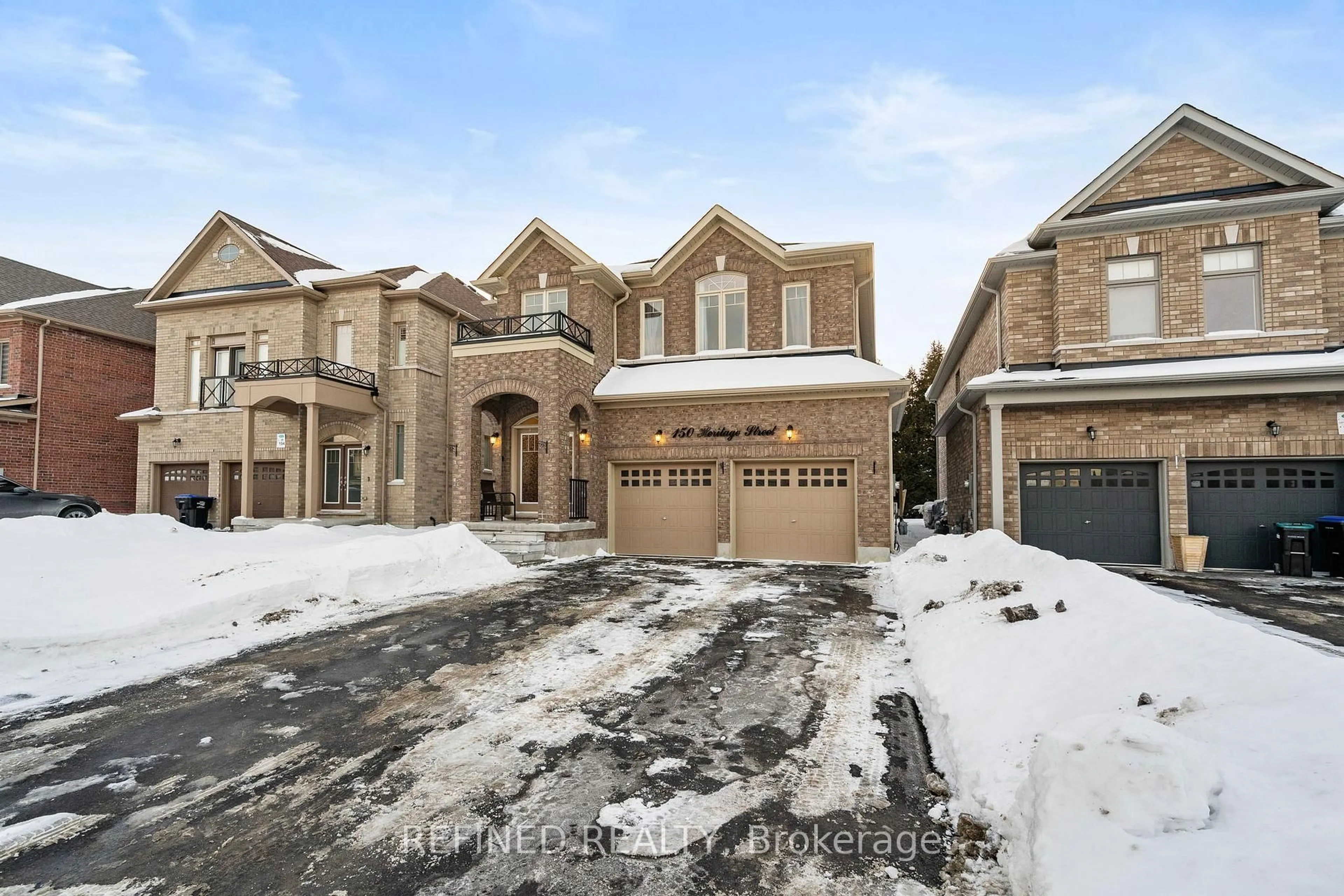 Home with brick exterior material, street for 150 Heritage St, Bradford West Gwillimbury Ontario L3Z 4M6