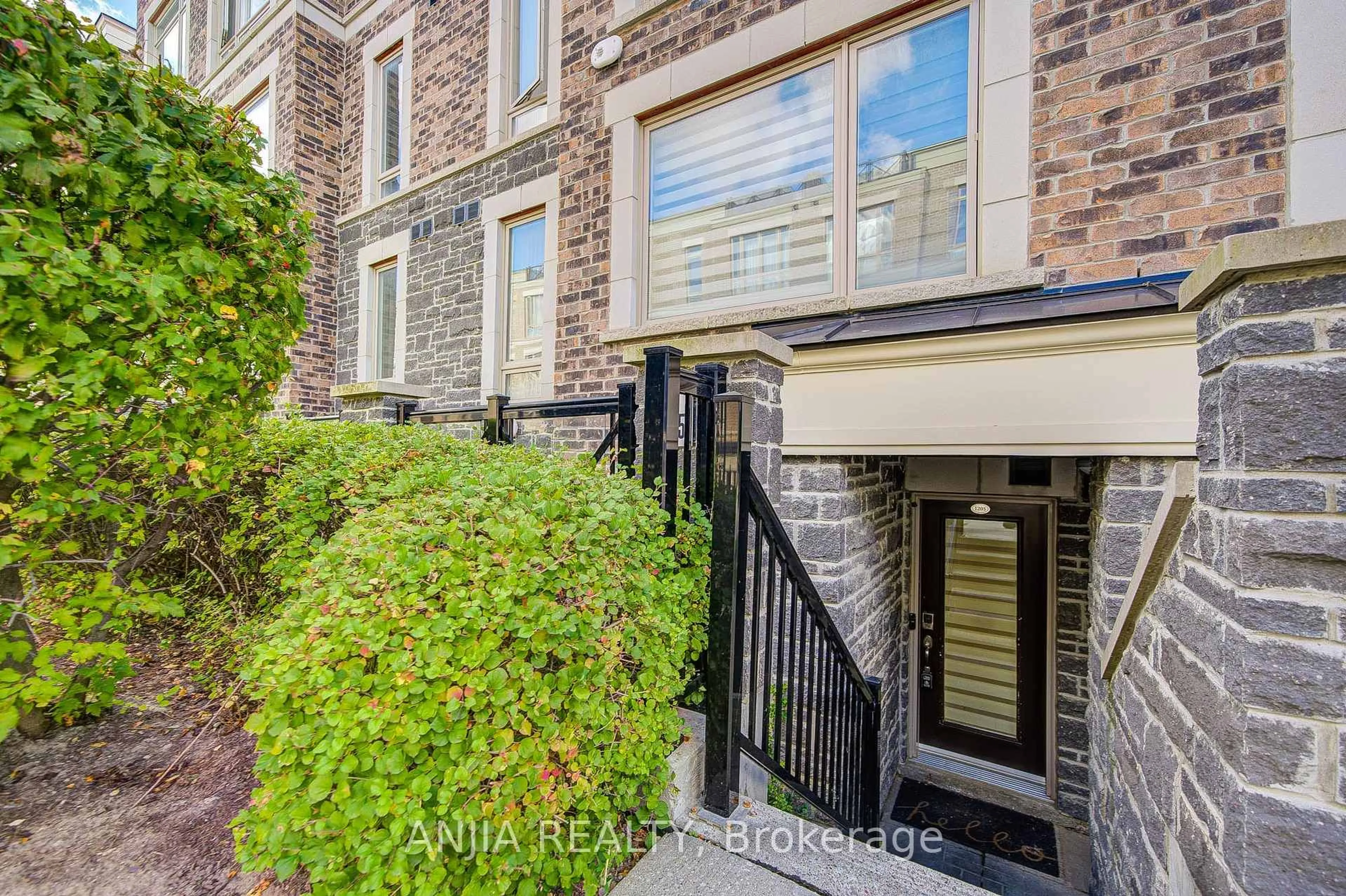 Home with brick exterior material, street for 11 Dunsheath Way #1205, Markham Ontario L6B 1N3