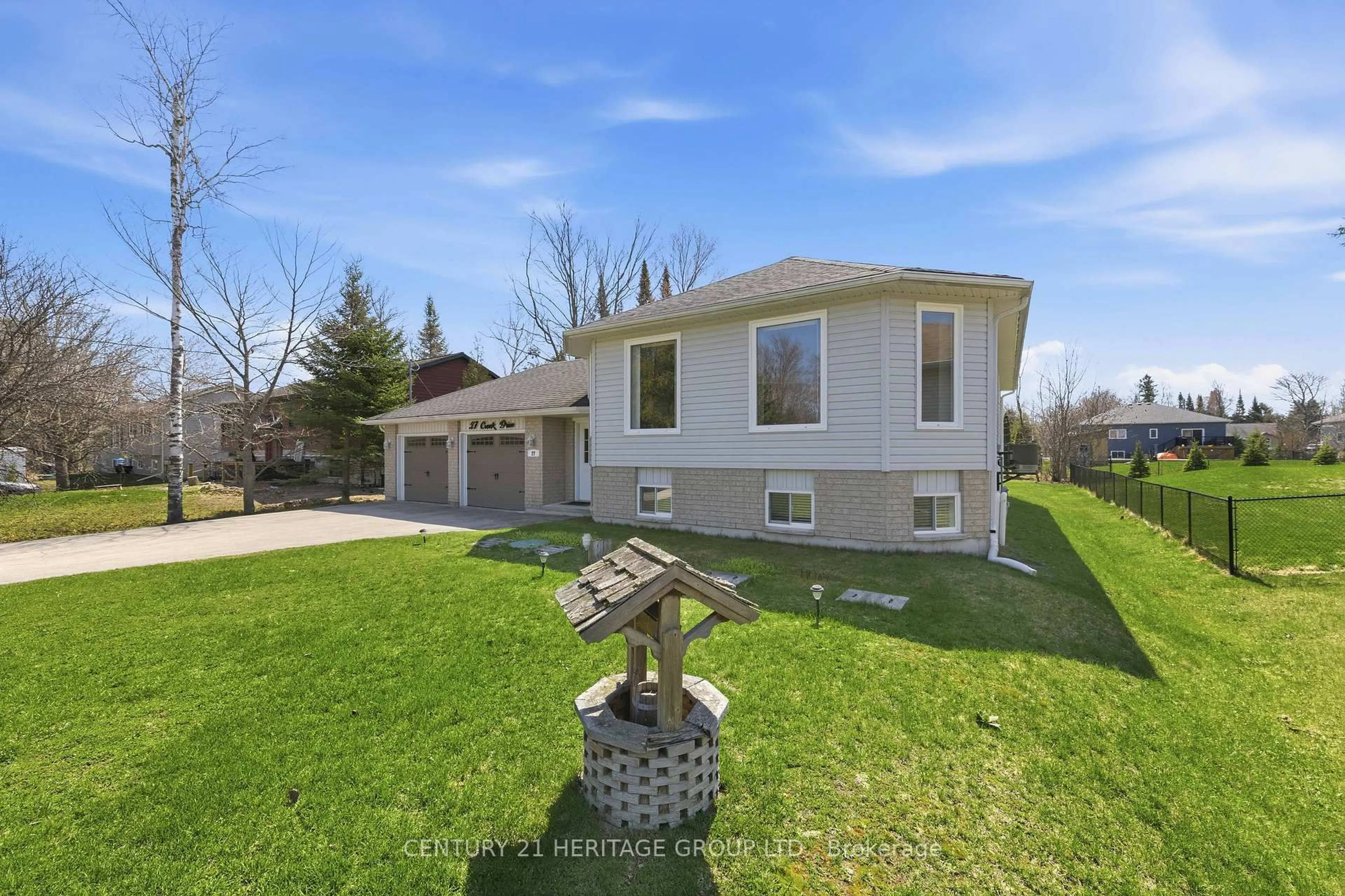 Unknown for 27 Creek Dr, Georgina Ontario L0E 1N0