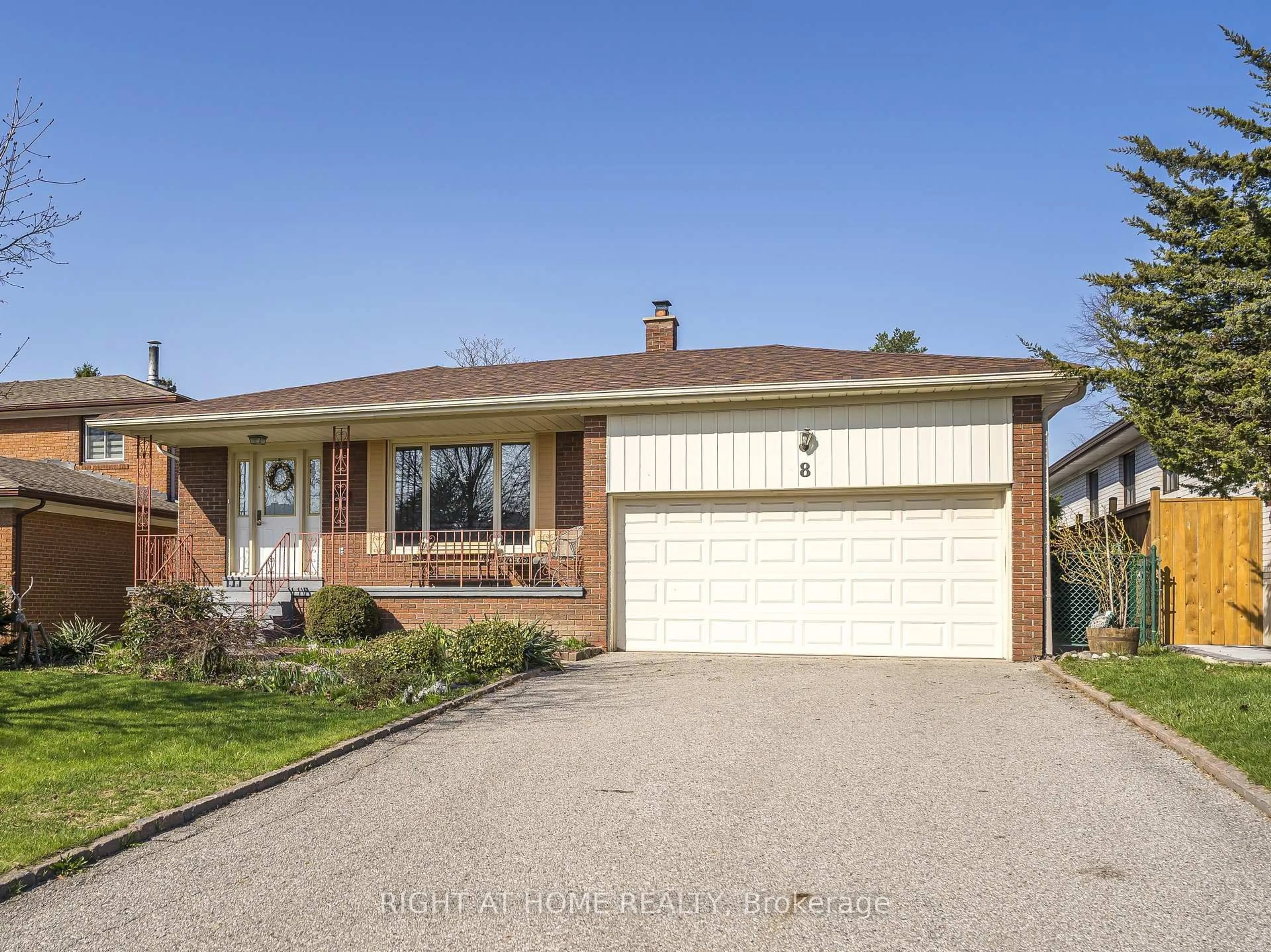 Home with brick exterior material, street for 8 Mira Rd, Markham Ontario L3T 2H6