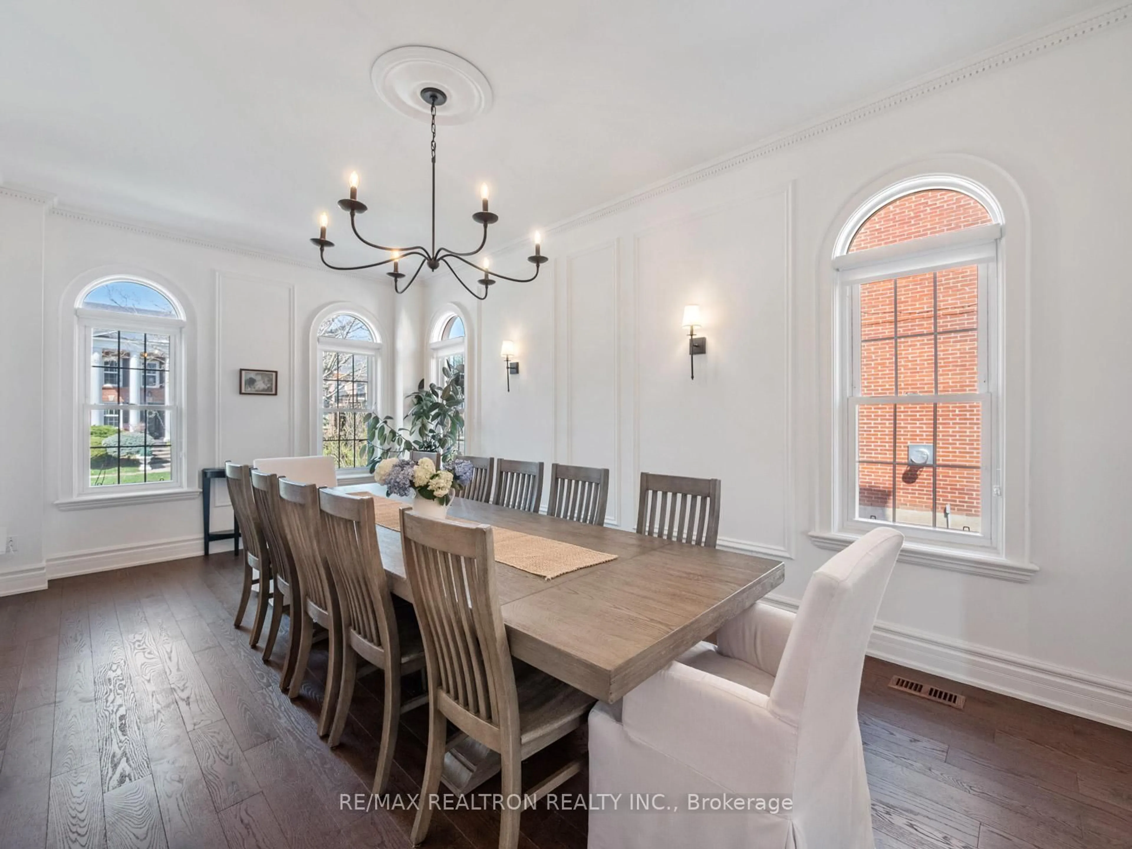 Dining room, unknown for 1 Willett Cres, Richmond Hill Ontario L4C 7W7