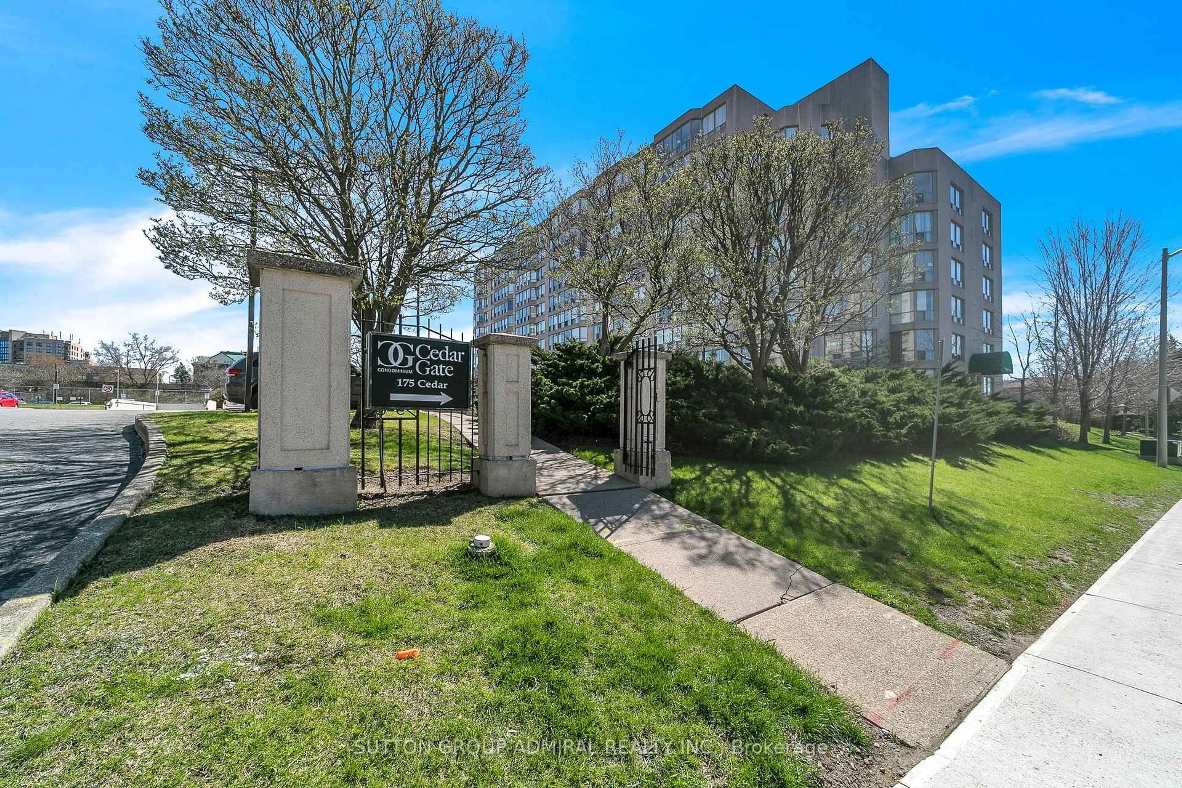 Unknown for 175 Cedar Ave #812, Richmond Hill Ontario L4C 9V3