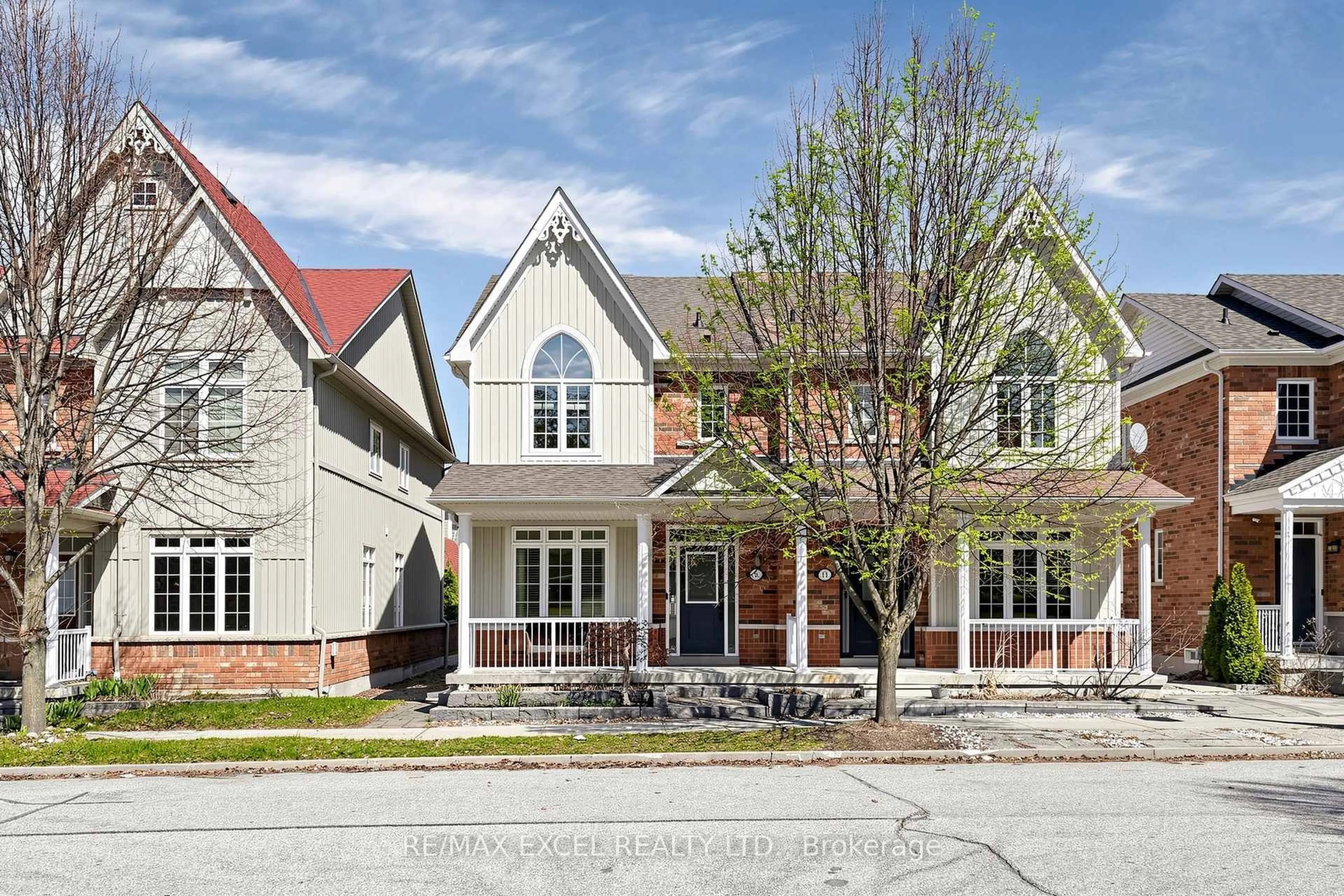 Home with brick exterior material, street for 9 Evaridge Dr, Markham Ontario L6B 1E9