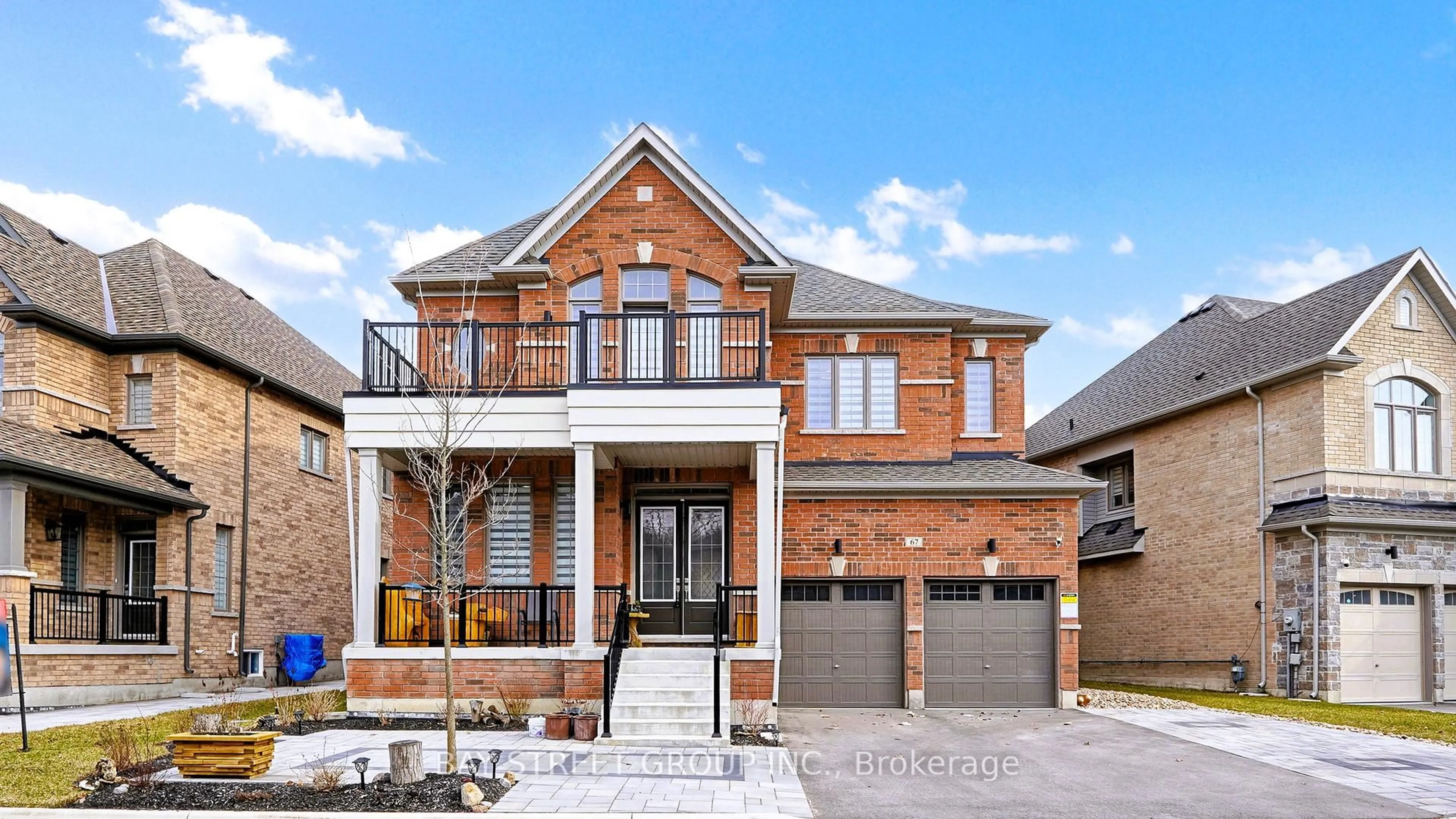 Home with brick exterior material, street for 67 Marlene Johnston Dr, East Gwillimbury Ontario L9N 1K3