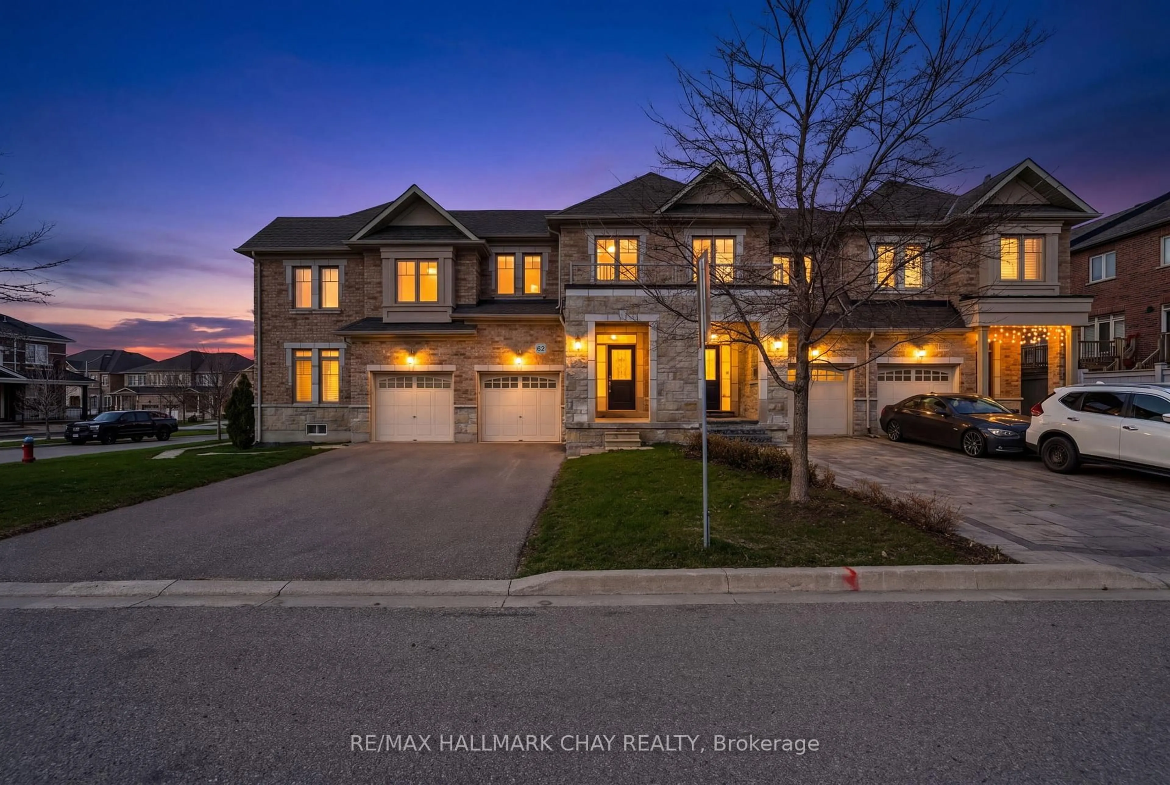 Home with brick exterior material, street for 62 Fortis Cres, Bradford West Gwillimbury Ontario L3Z 0W2