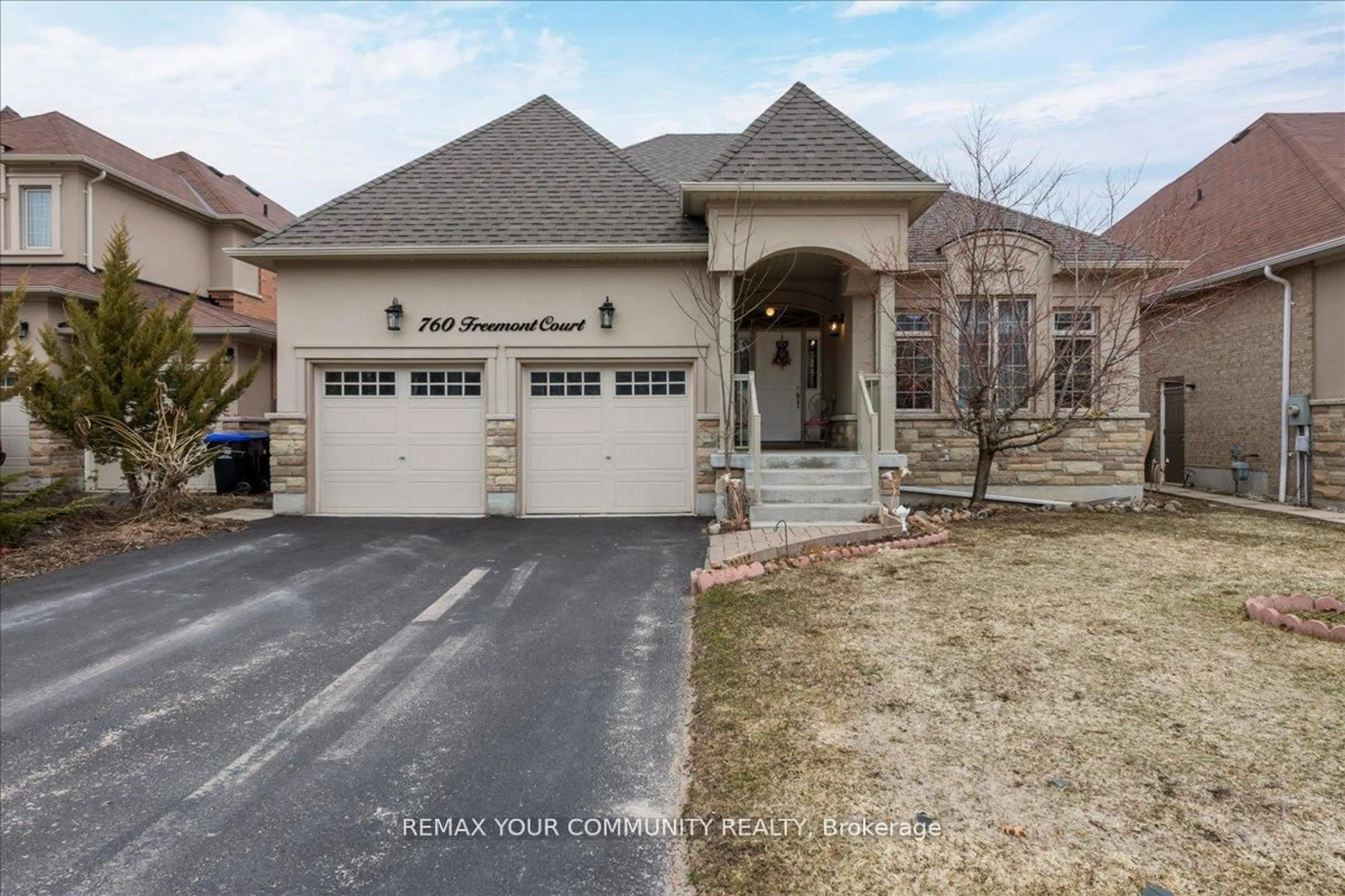 Unknown for 760 Freemont Crt, Innisfil Ontario L9S 0K4