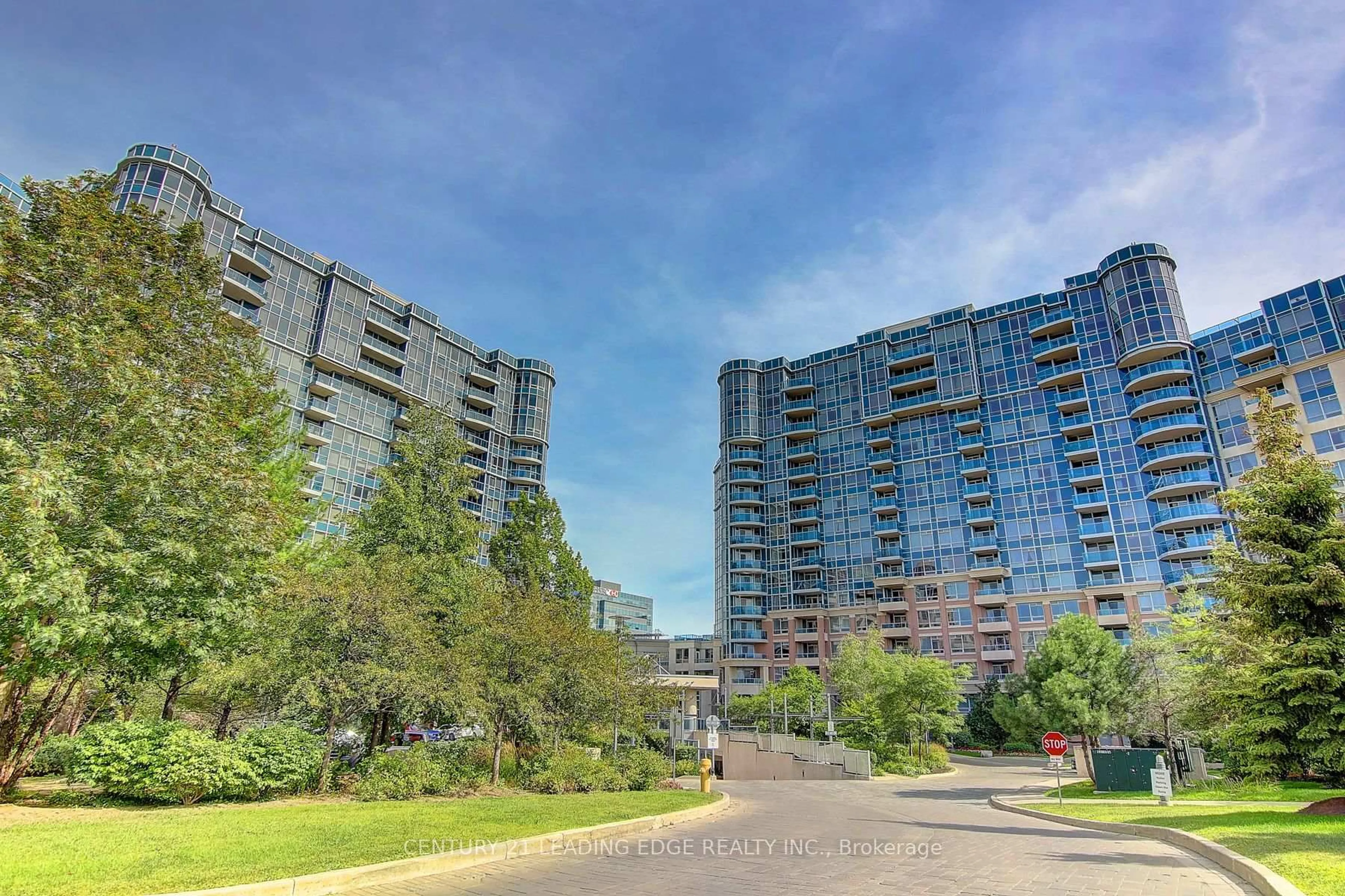 Unknown for 33 Cox Blvd #228, Markham Ontario L3R 8A6