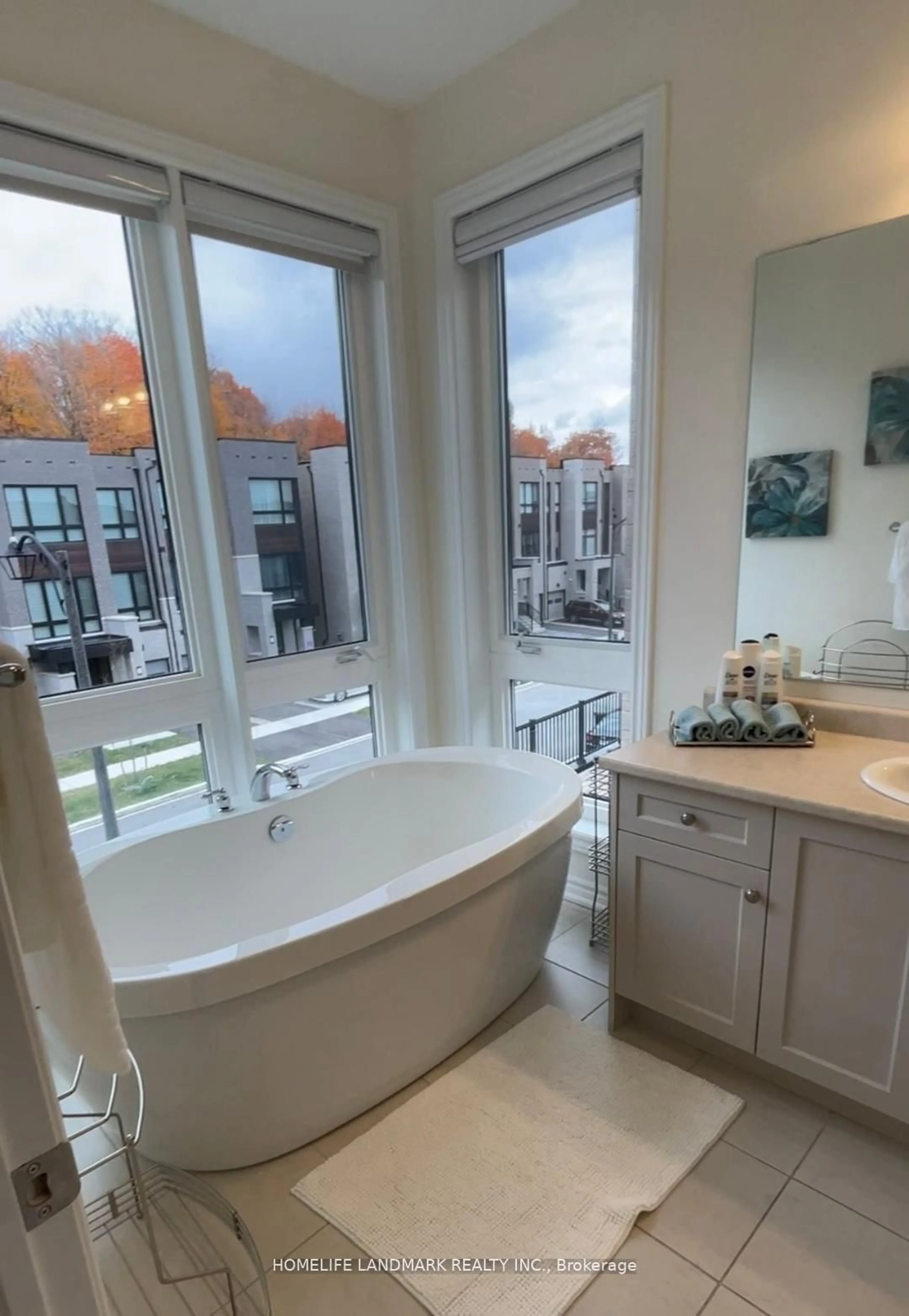 Contemporary bathroom, ceramic/tile floor for 22 Lord Melborne St, Markham Ontario L6C 0Z5