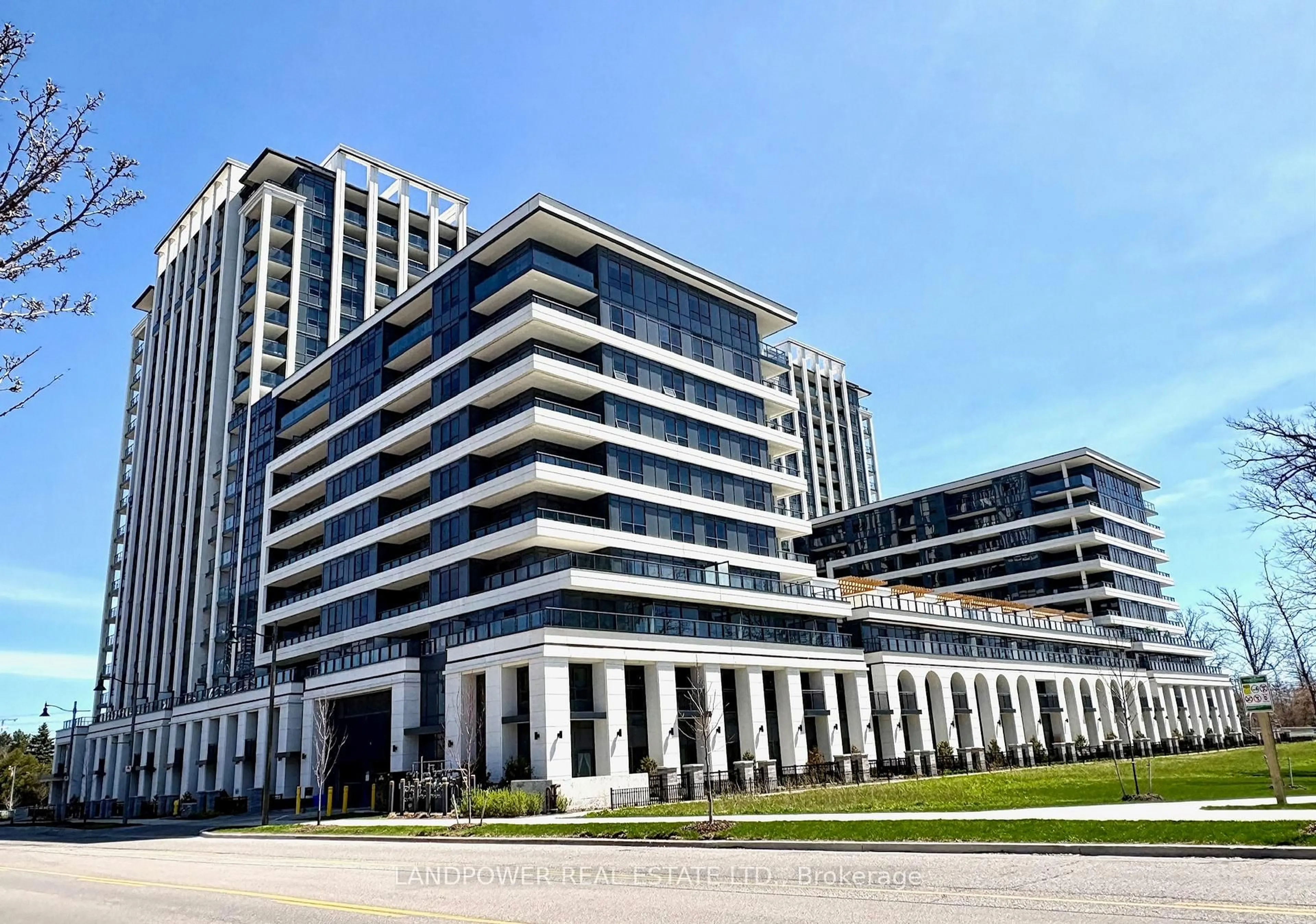 Unknown for 9 Clegg Rd #TH-106N, Markham Ontario L6G 0H3