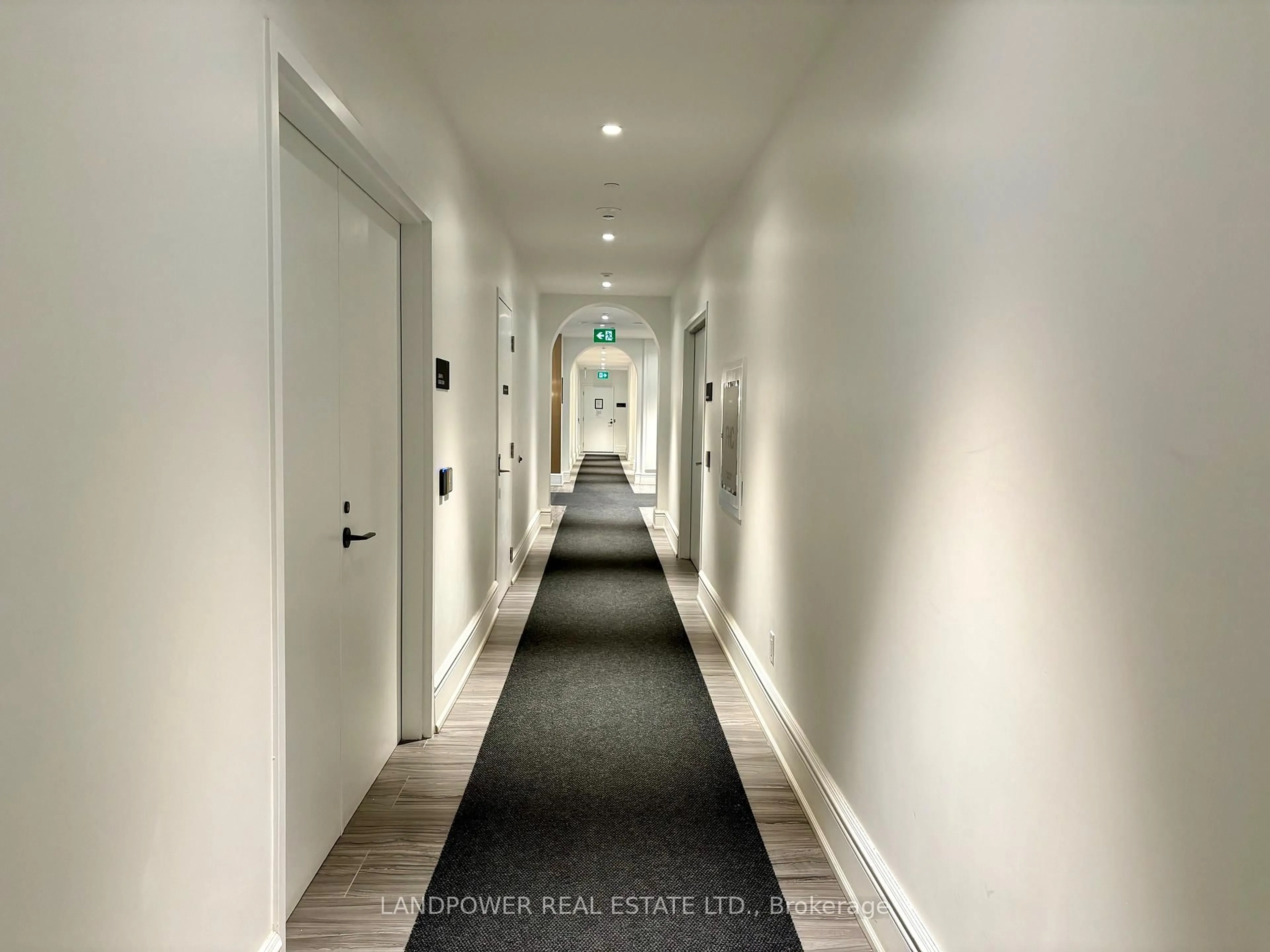 Indoor foyer for 9 Clegg Rd #TH-106N, Markham Ontario L6G 0H3