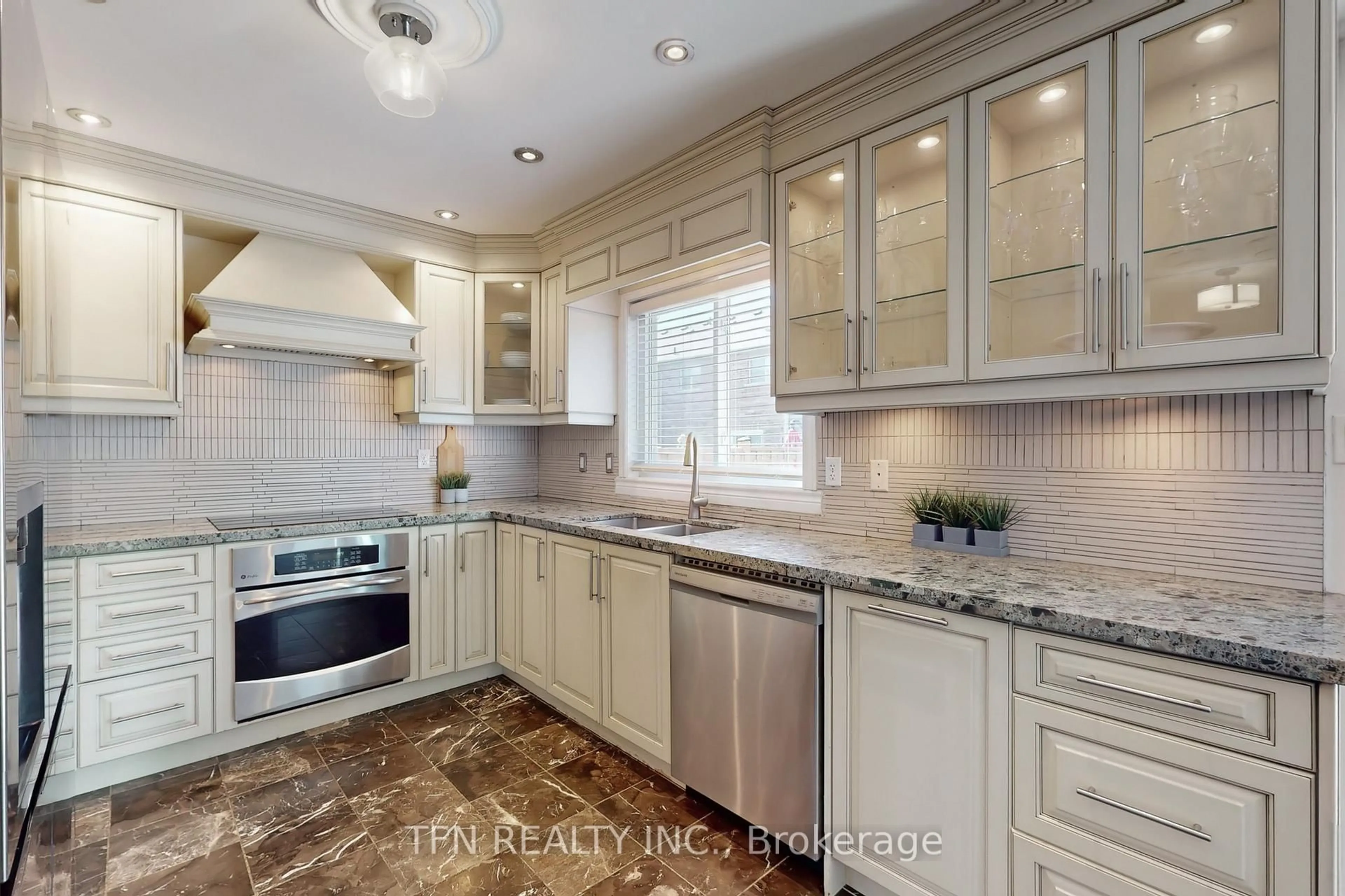 Contemporary kitchen, ceramic/tile floor for 24 Lucerne Dr, Vaughan Ontario L4H 2Y2