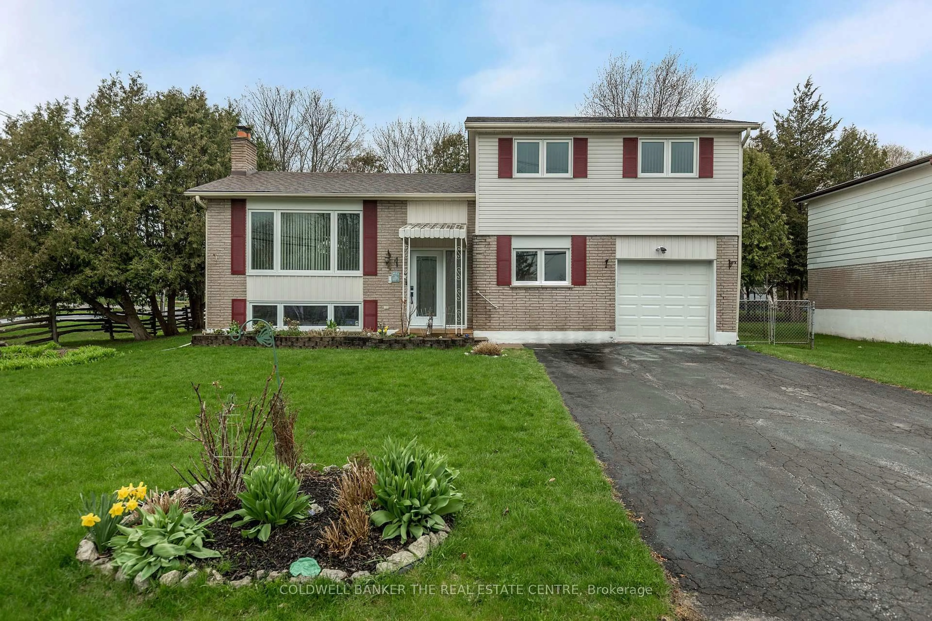 Unknown for 4 Everton Dr, Innisfil Ontario L0L 1R0