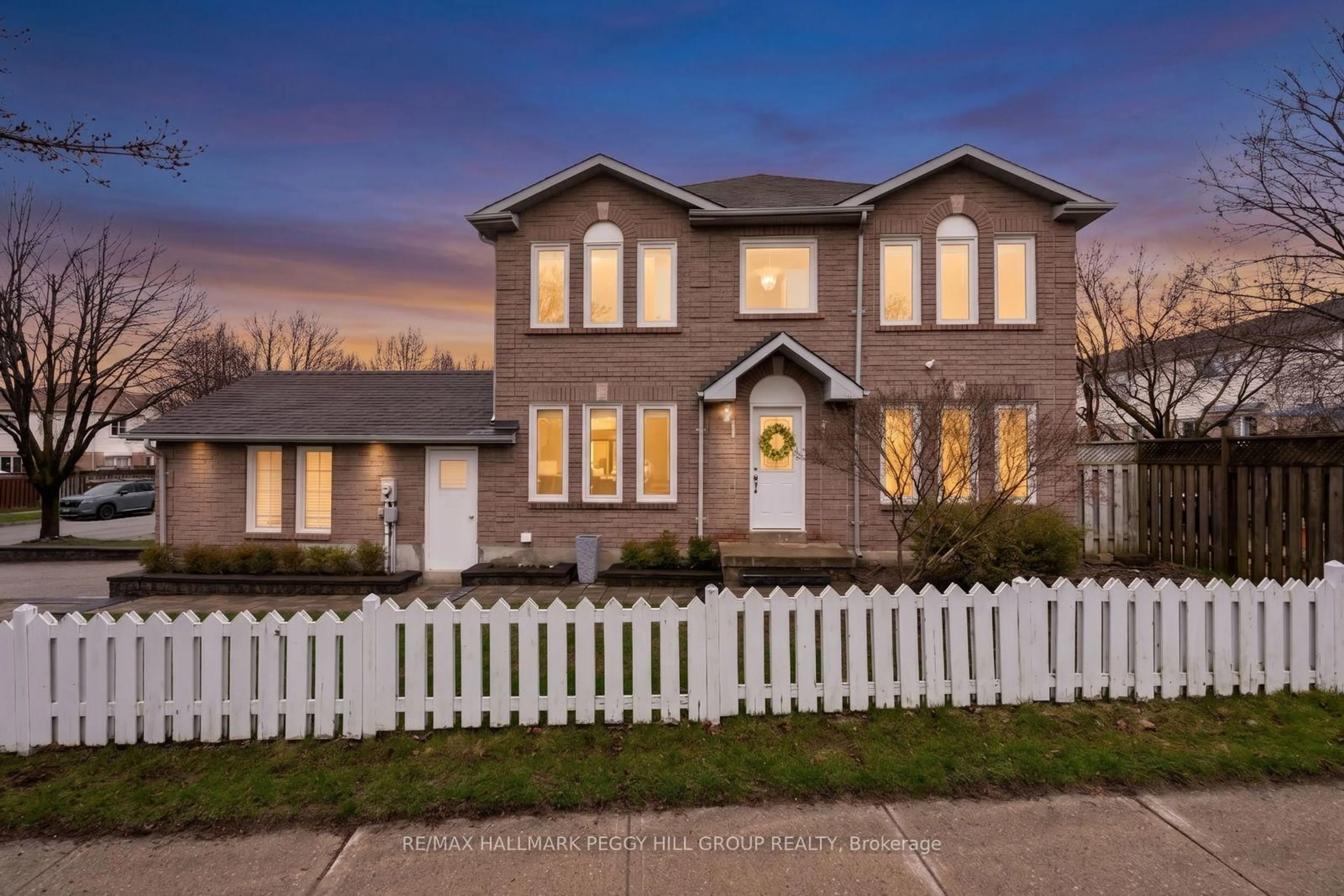 Home with brick exterior material, street for 1237 Hill St, Innisfil Ontario L9S 1X7