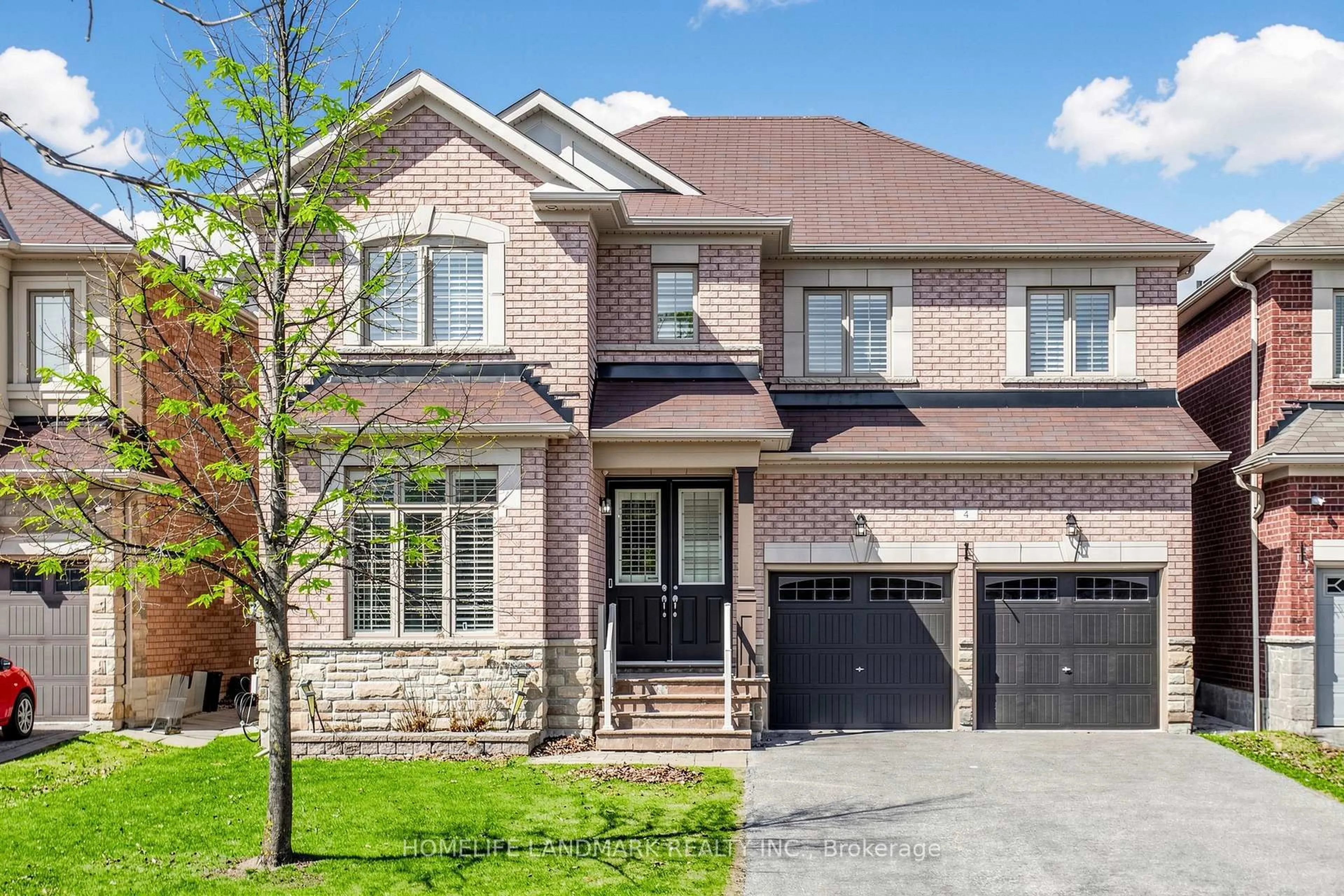 Home with brick exterior material, street for 4 Merton St, Richmond Hill Ontario L4E 2Z2