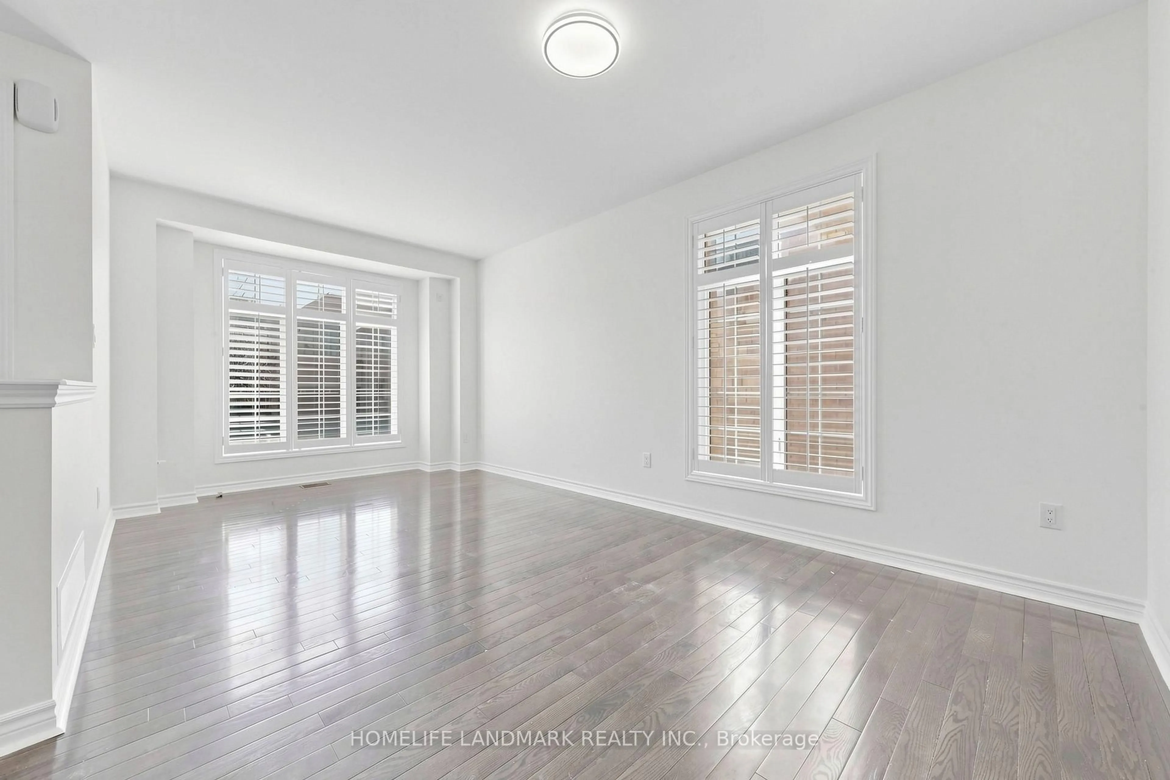 A pic of a room for 4 Merton St, Richmond Hill Ontario L4E 2Z2