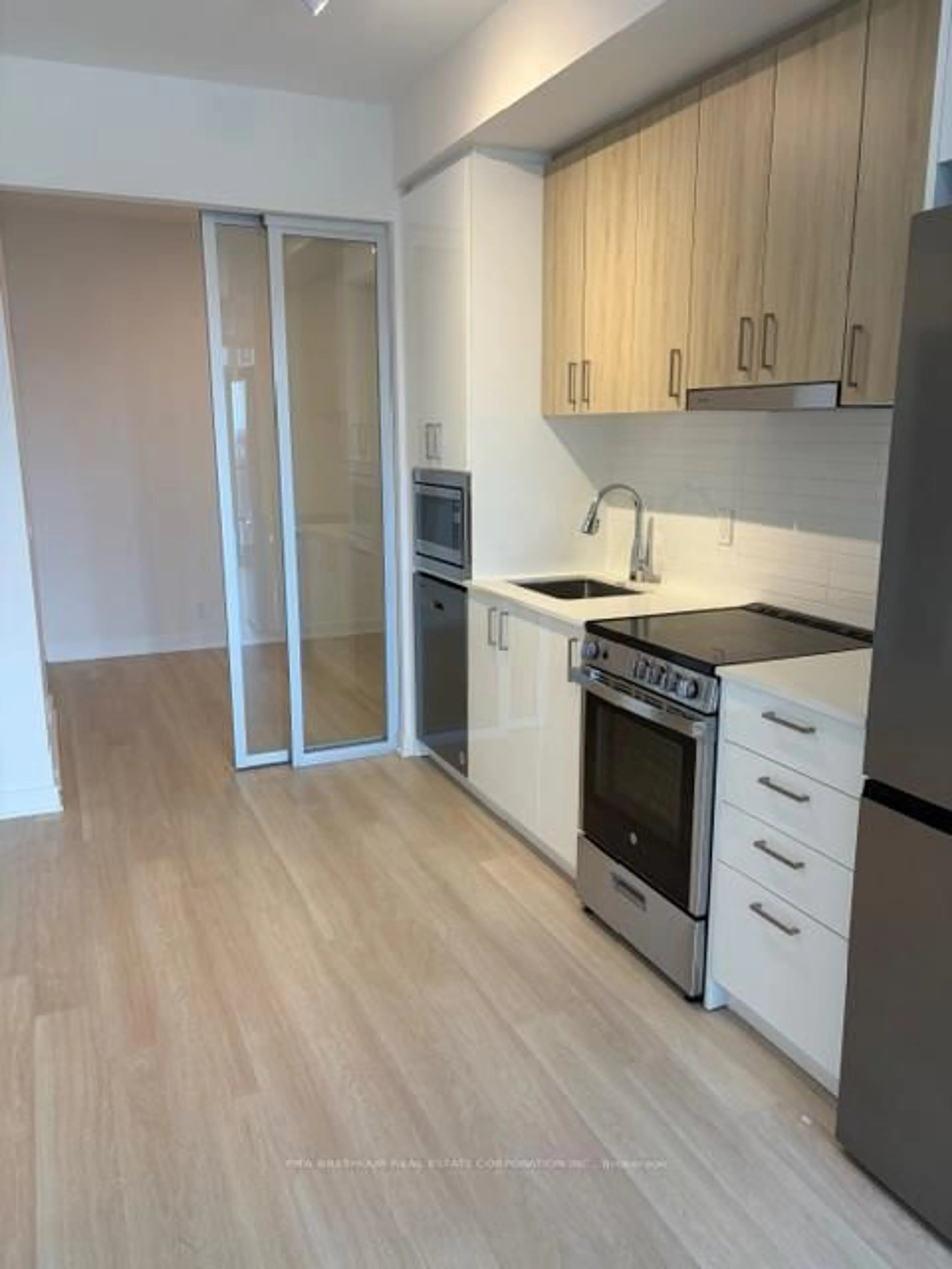 Standard kitchen, wood/laminate floor for 50 Upper Mall Way #2510, Vaughan Ontario L4J 0L8