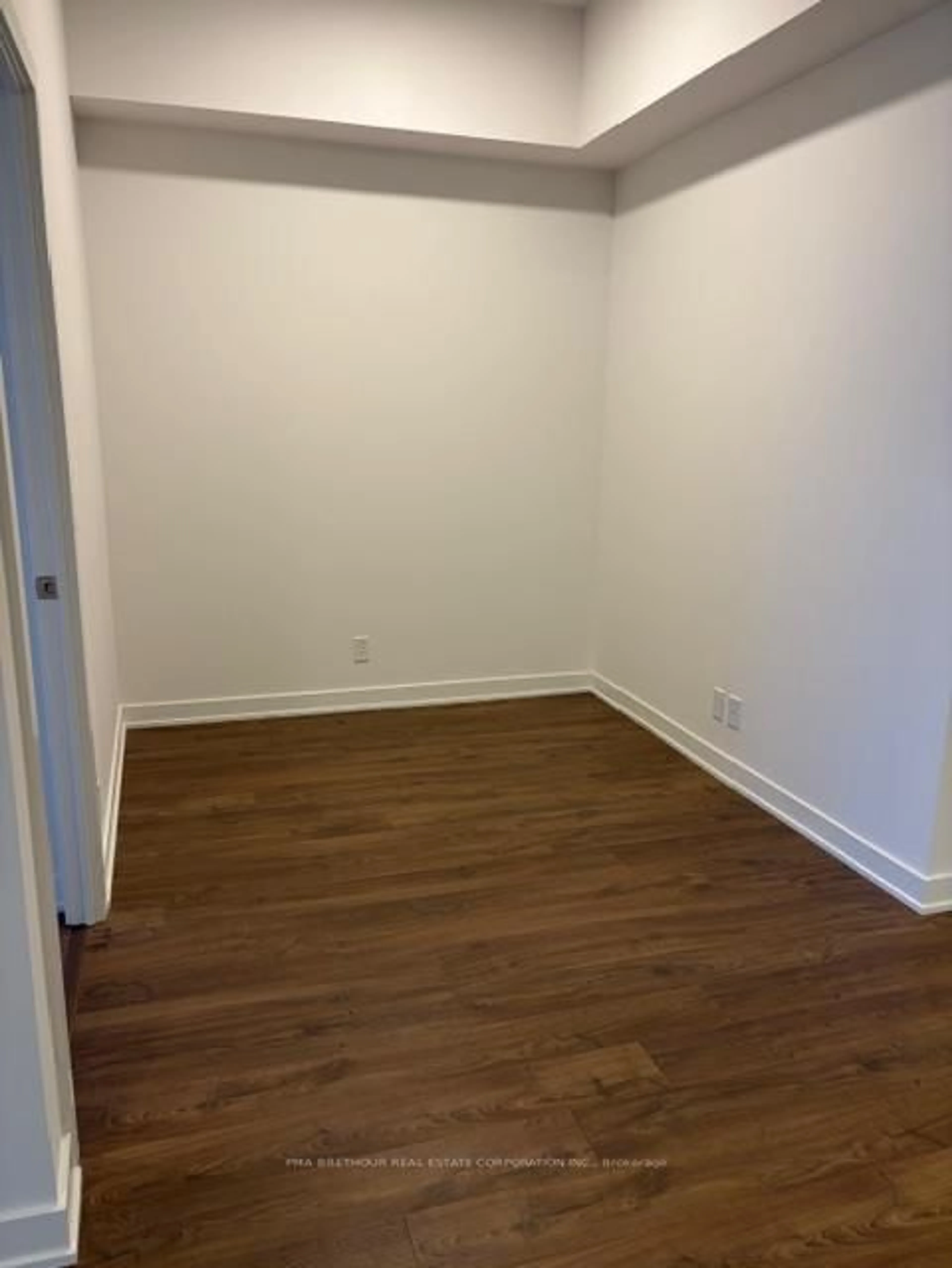 A pic of a room for 50 Upper Mall Way #2201, Vaughan Ontario L4J 0L8