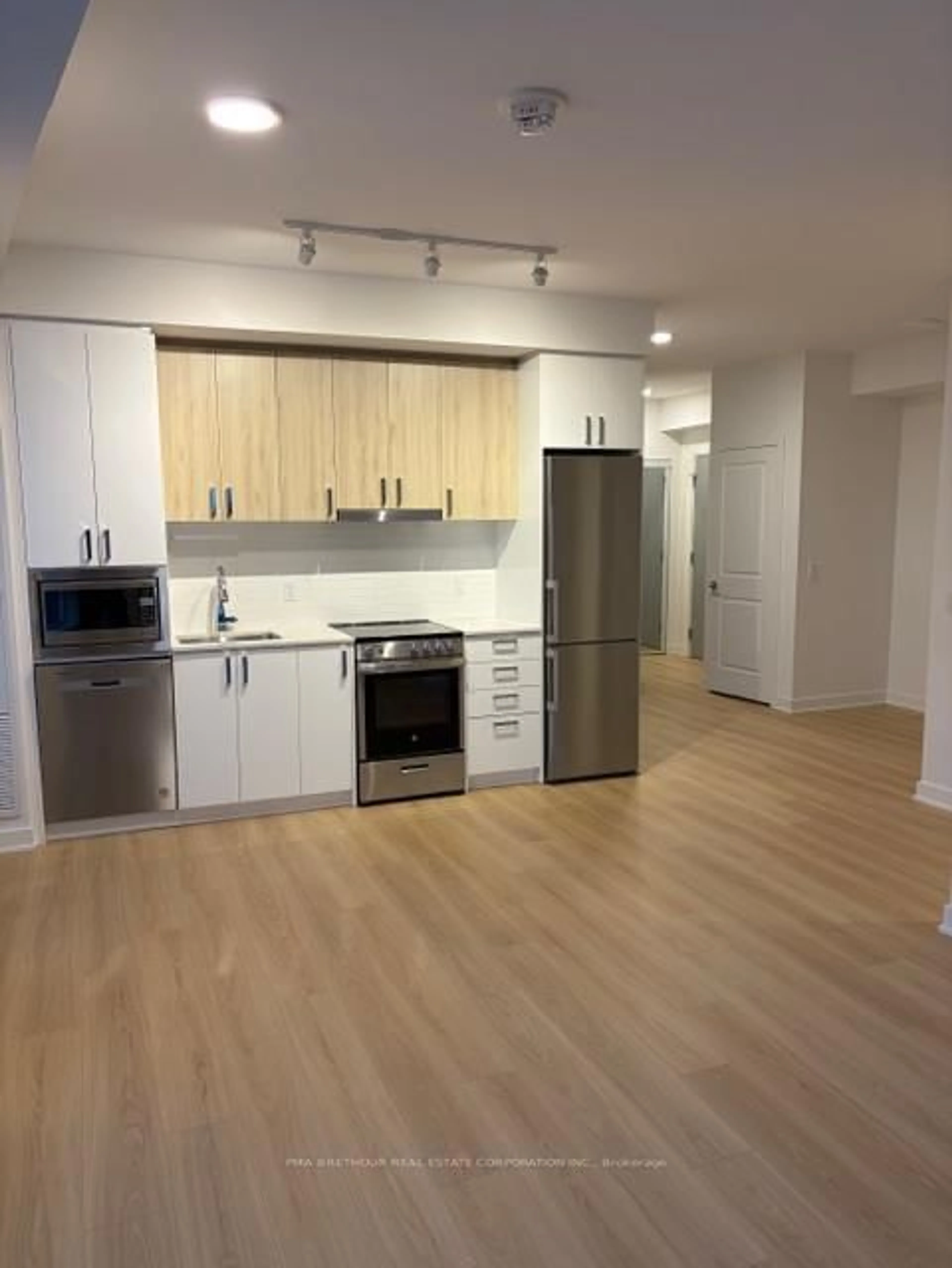 Unknown for 30 Upper Mall Way #416, Vaughan Ontario L4J 0L7