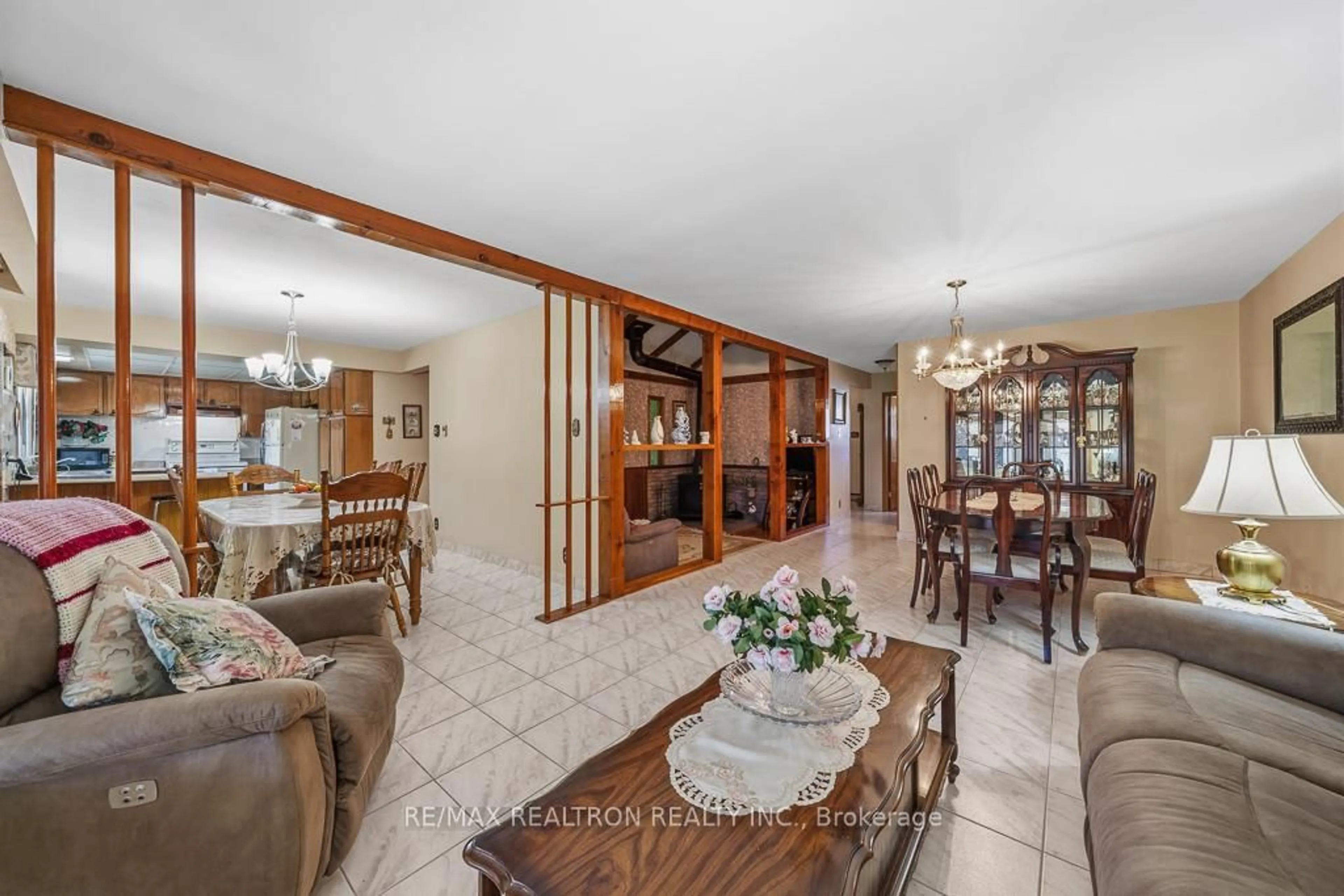 Unknown for 163 Elgin Mills Rd, Richmond Hill Ontario L4C 4M3