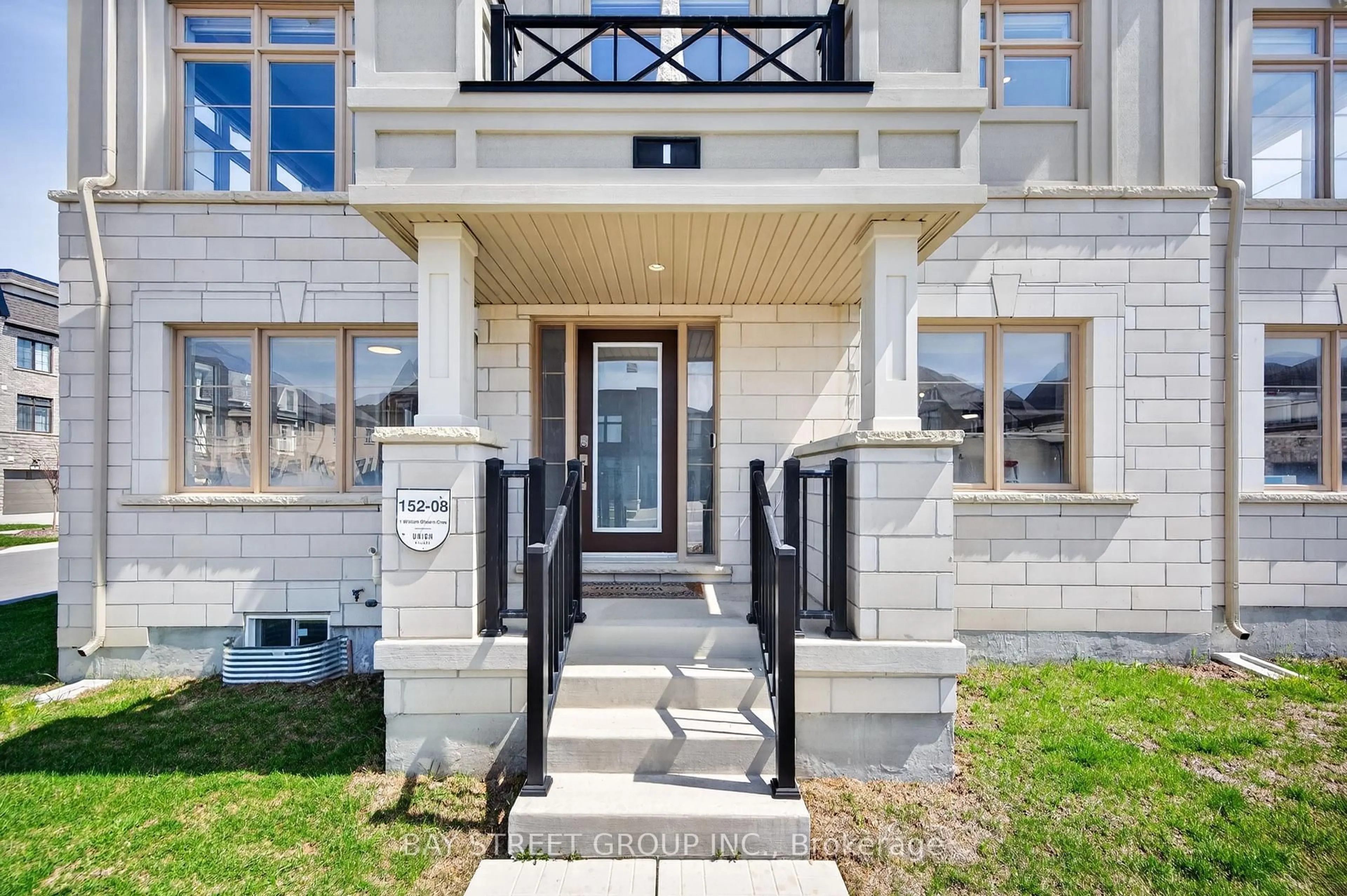 Unknown for 1 WILLIAM SHEARN Cres, Markham Ontario L6C 3J3