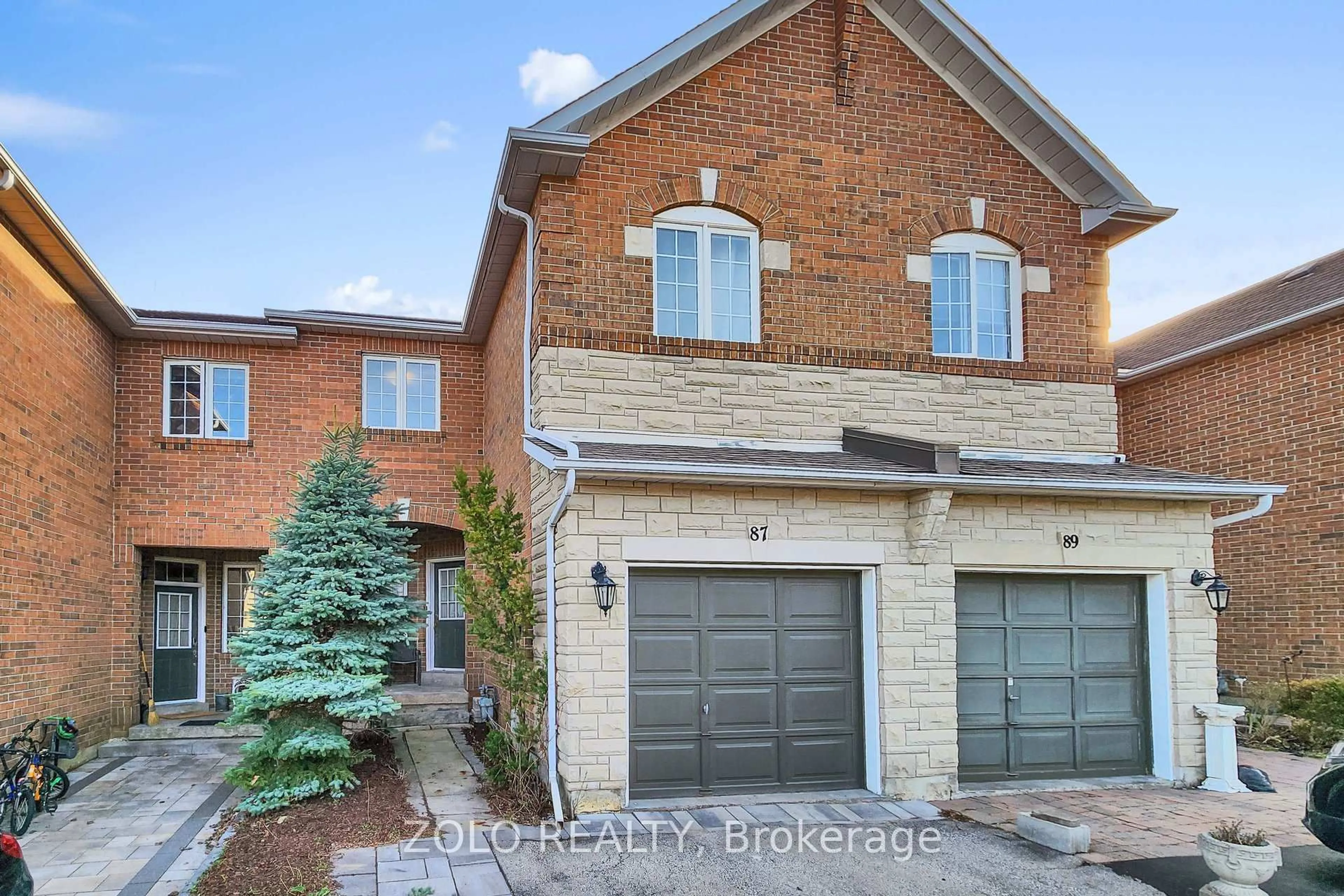 Home with brick exterior material, street for 87 Nottingham Dr, Richmond Hill Ontario L4S 2A1
