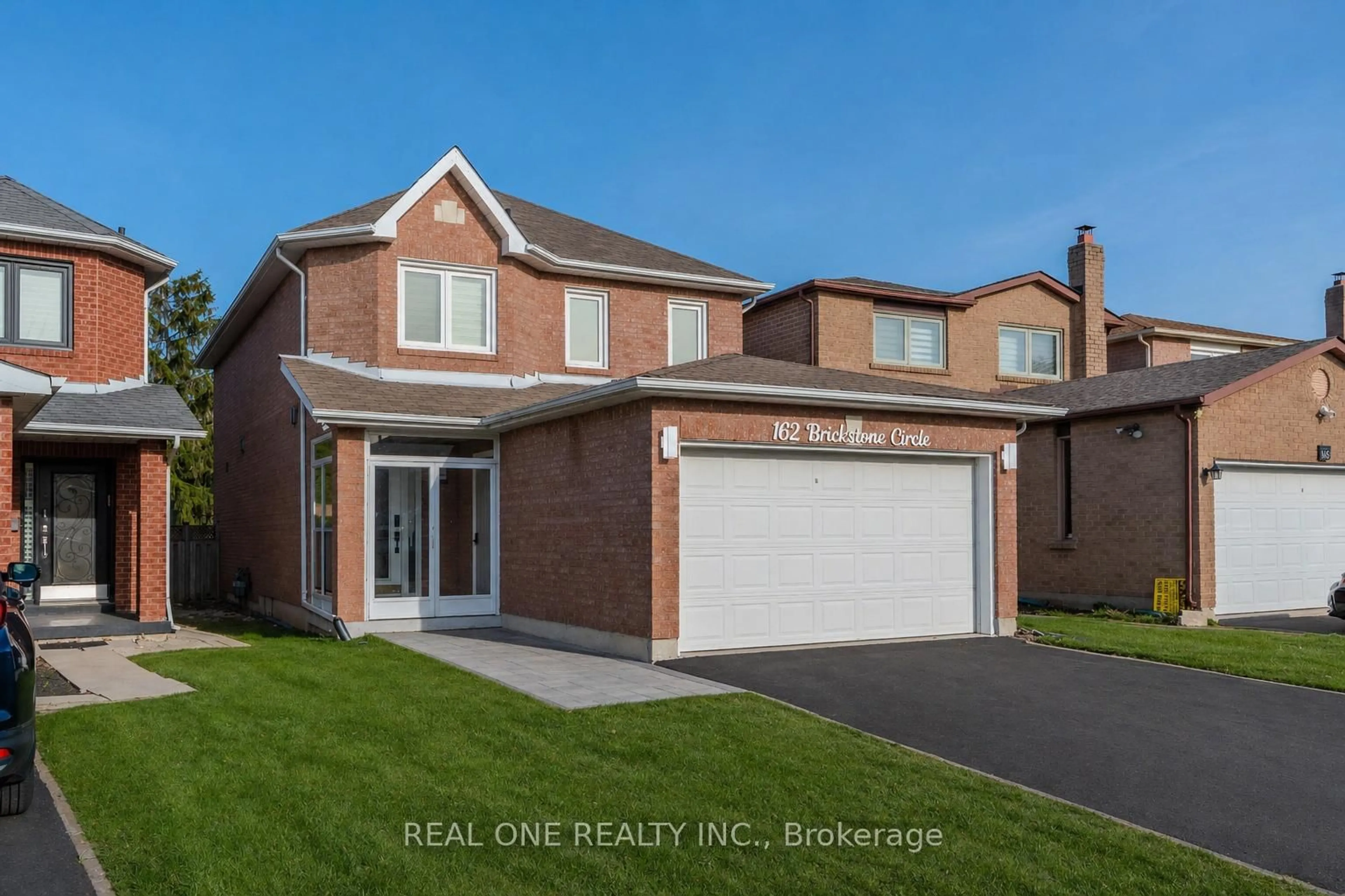 Home with brick exterior material, street for 162 Brickstone Circ, Vaughan Ontario L4J 7Y2