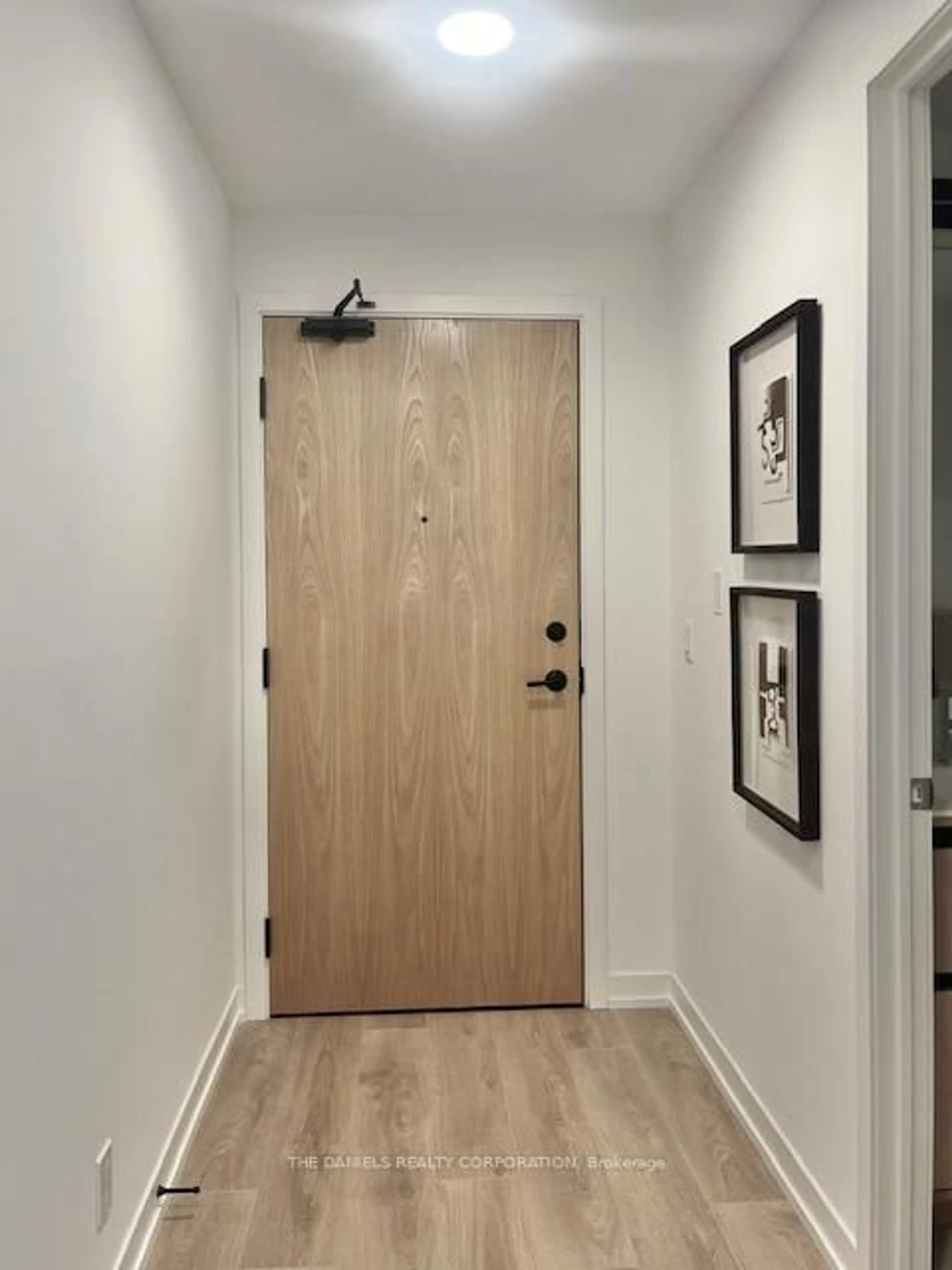Indoor entryway for 8 Beverley Glen Blvd #506, Vaughan Ontario L4J 0L5