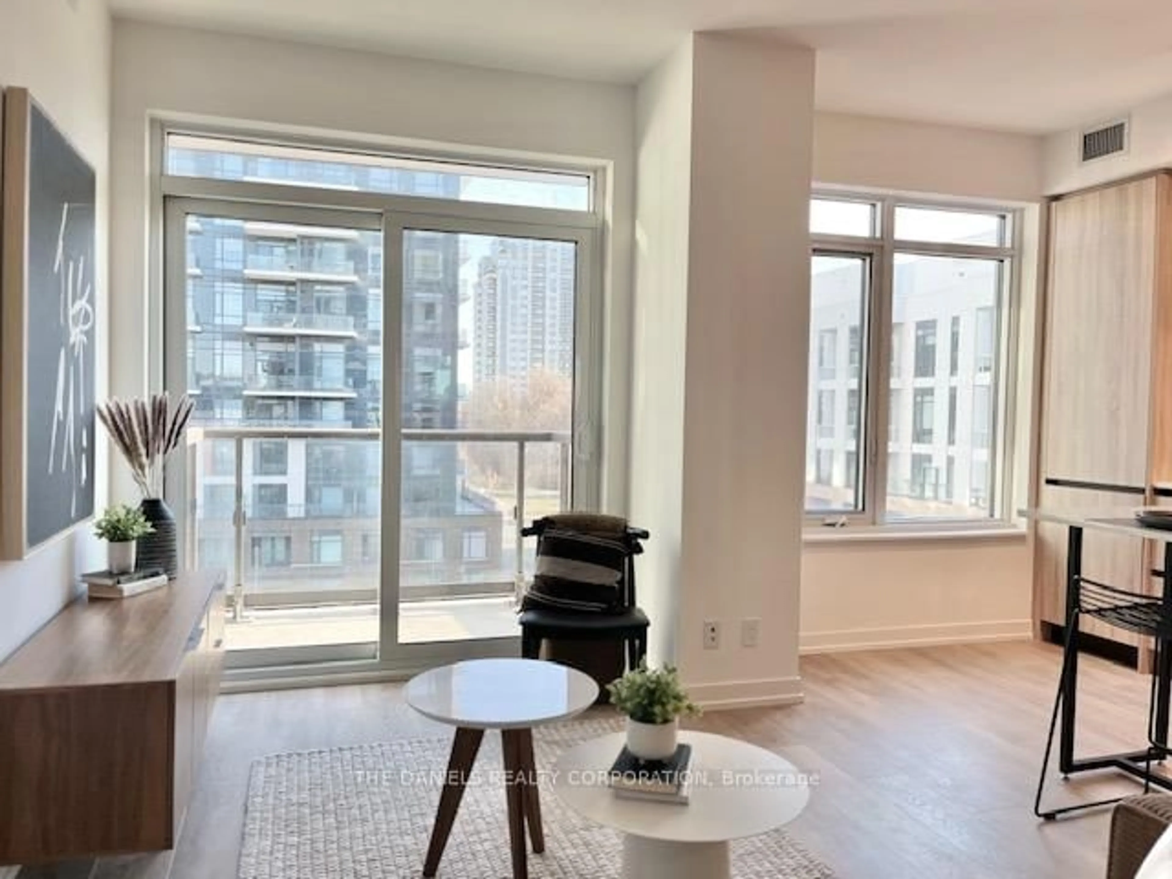 A pic of a room for 8 Beverley Glen Blvd #506, Vaughan Ontario L4J 0L5