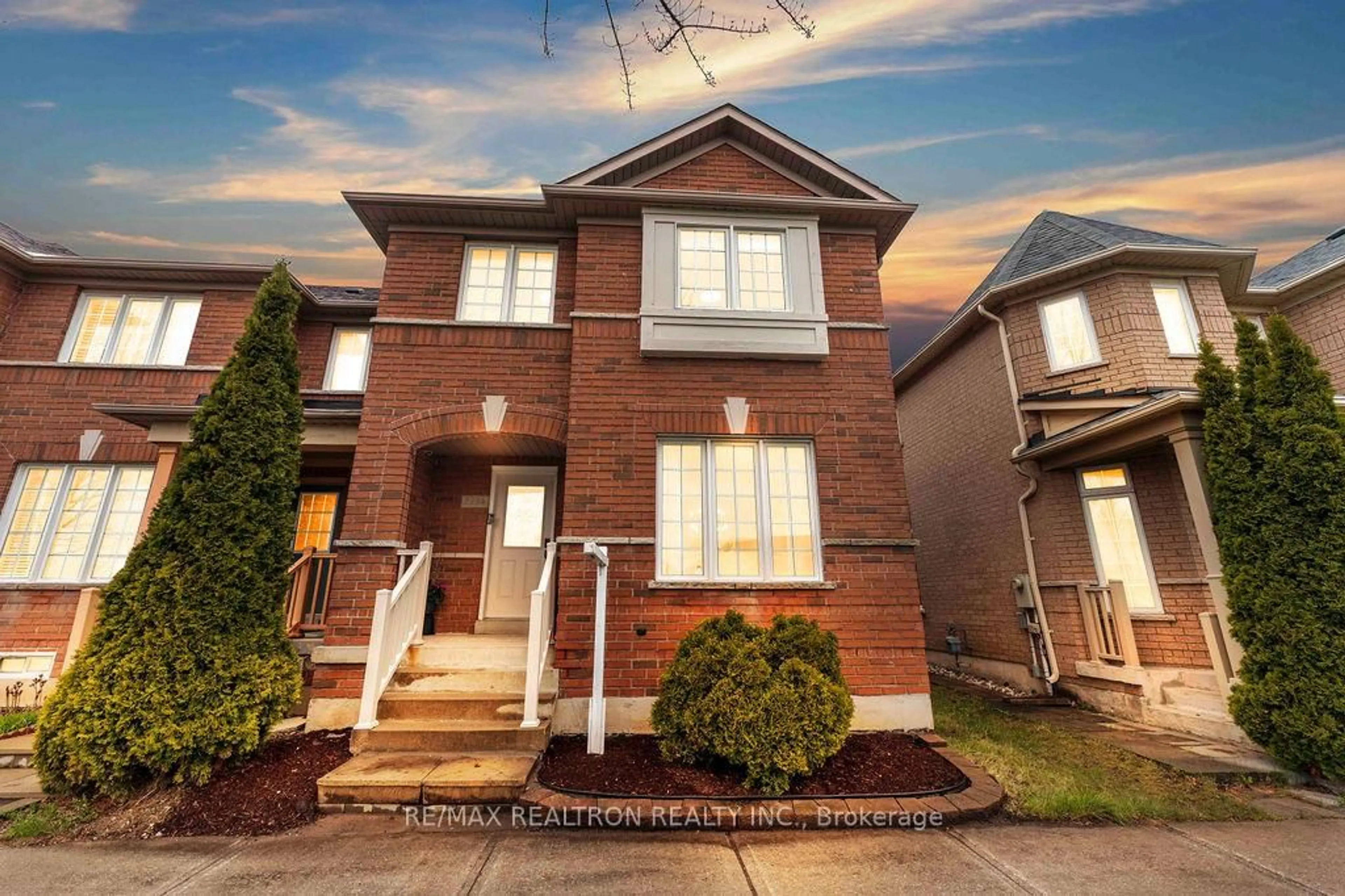 Home with brick exterior material, street for 2334 Bur Oak Ave, Markham Ontario L6E 1L6