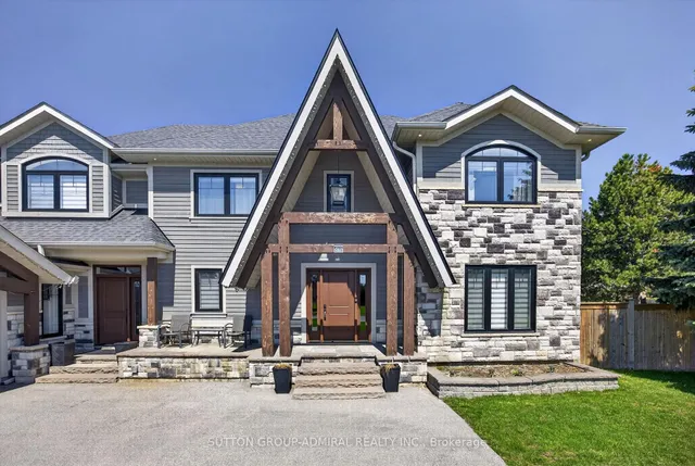 517 Aintree Dr, Whitchurch-Stouffville 2