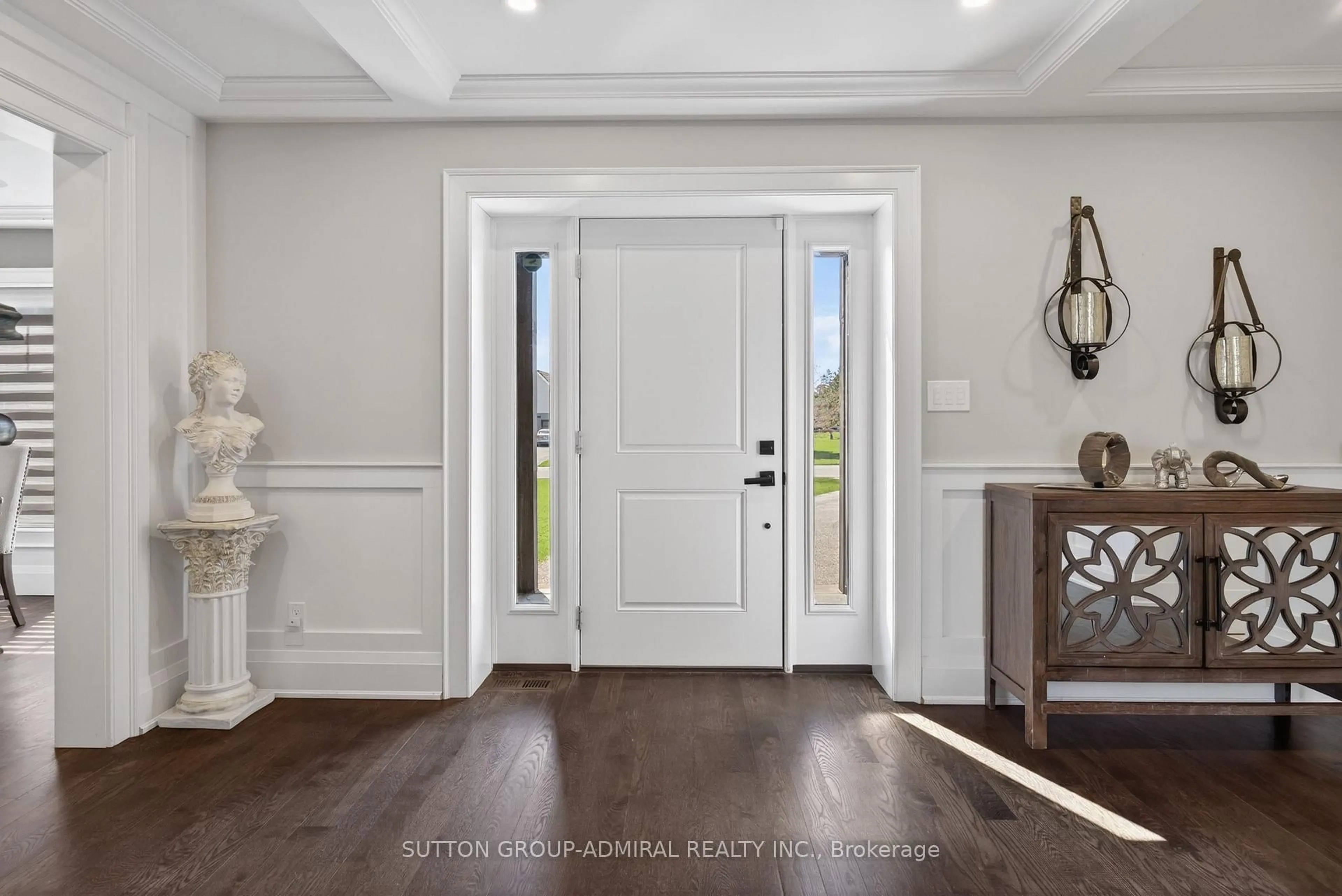 Indoor entryway for 517 Aintree Dr, Whitchurch-Stouffville Ontario L4A 7H6