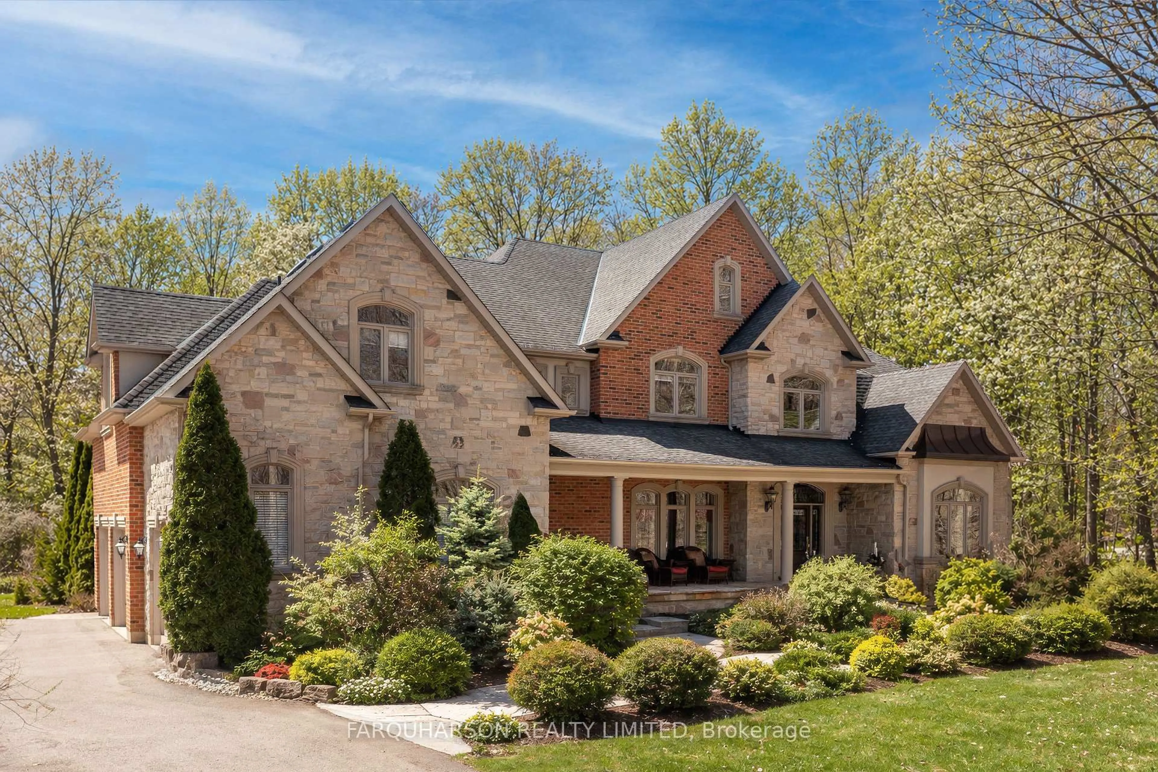 Home with brick exterior material, street for 23 Lake Woods Dr, Whitchurch-Stouffville Ontario L4A 1P9