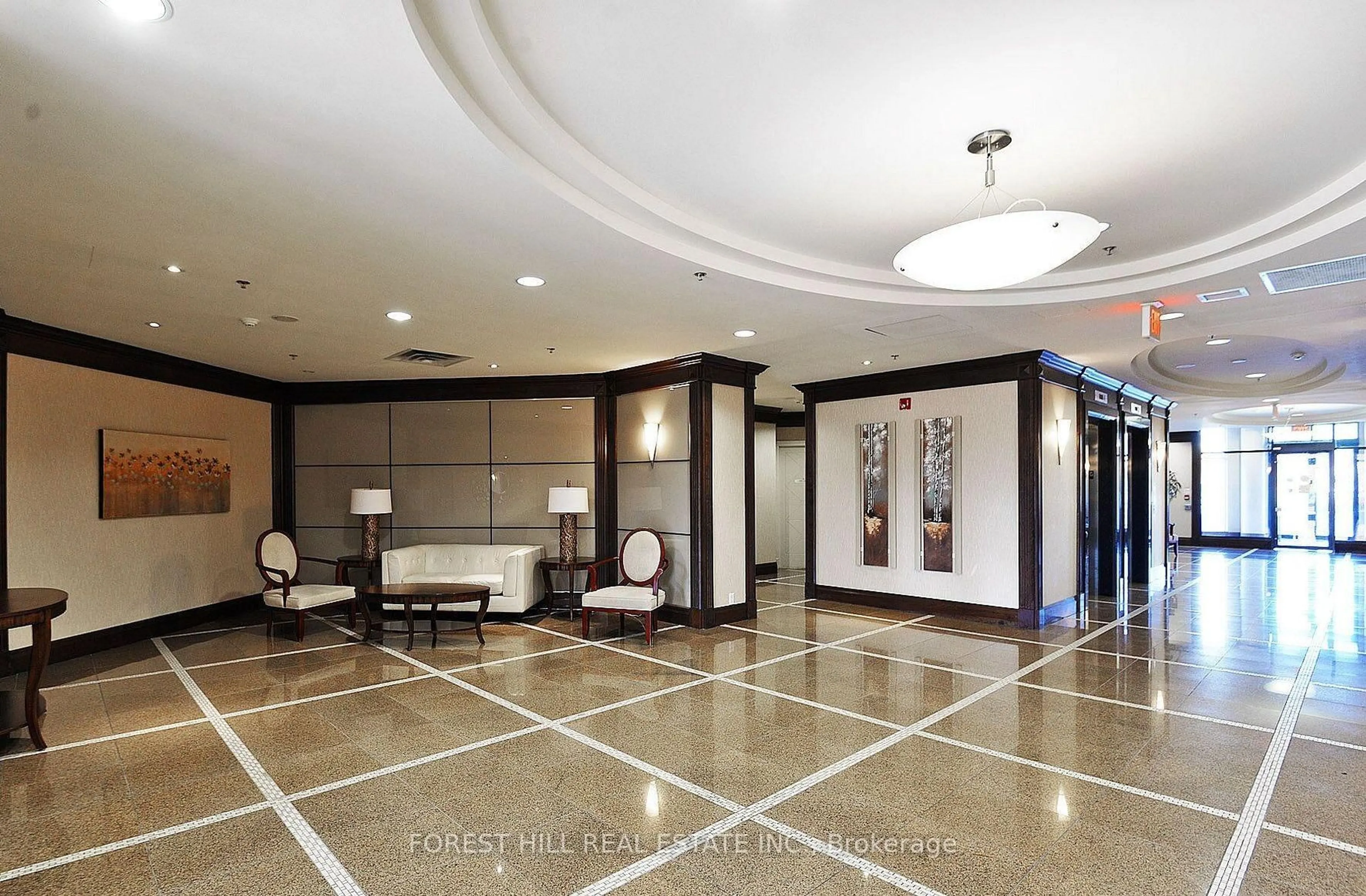 Lobby for 18 Harding Blvd #1121, Richmond Hill Ontario L4C 0T3