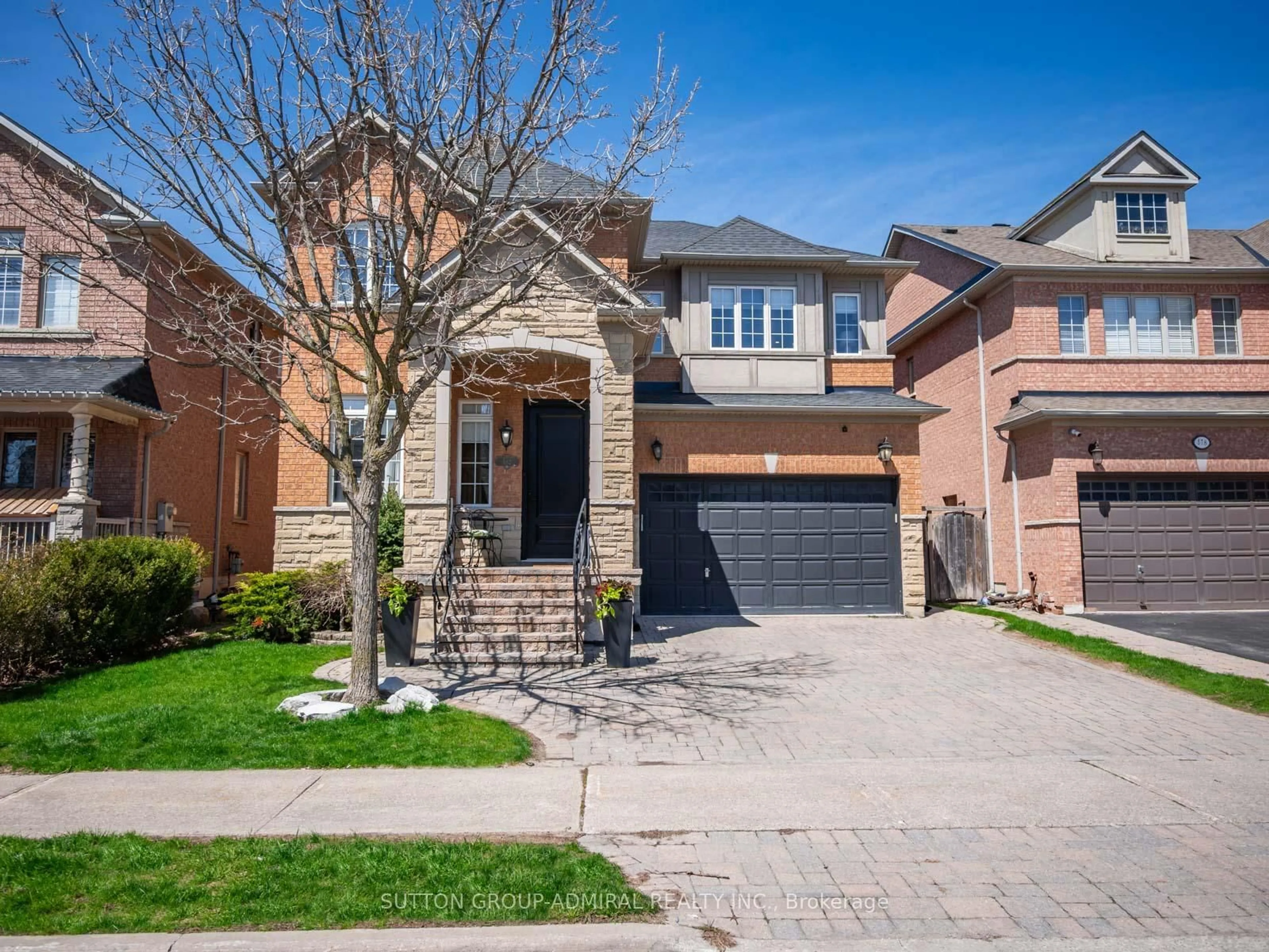 Home with brick exterior material, street for 582 Summeridge Dr, Vaughan Ontario L4J 9J1
