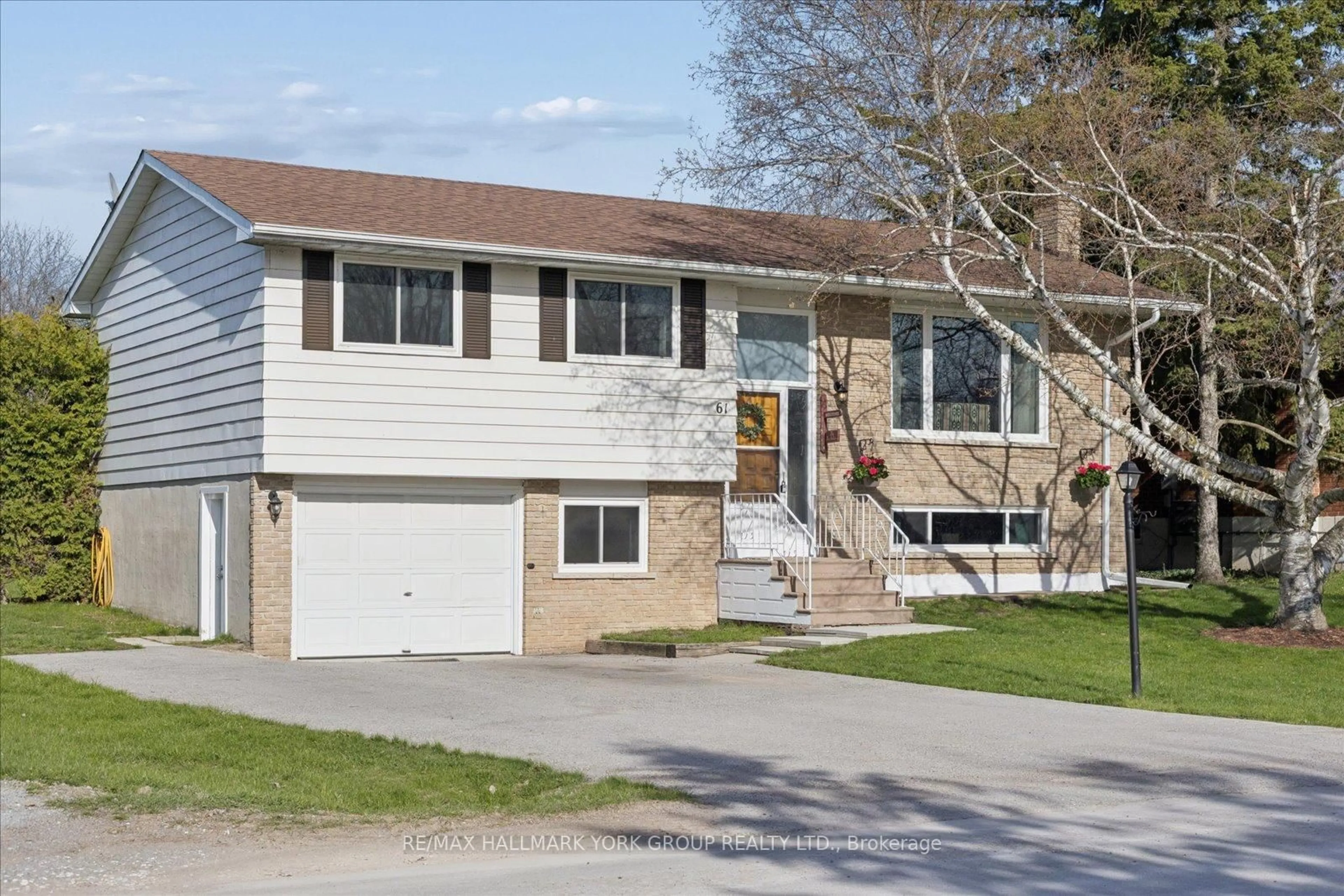 Home with vinyl exterior material, street for 61 Adelaide St, Brock Ontario L0E 1E0