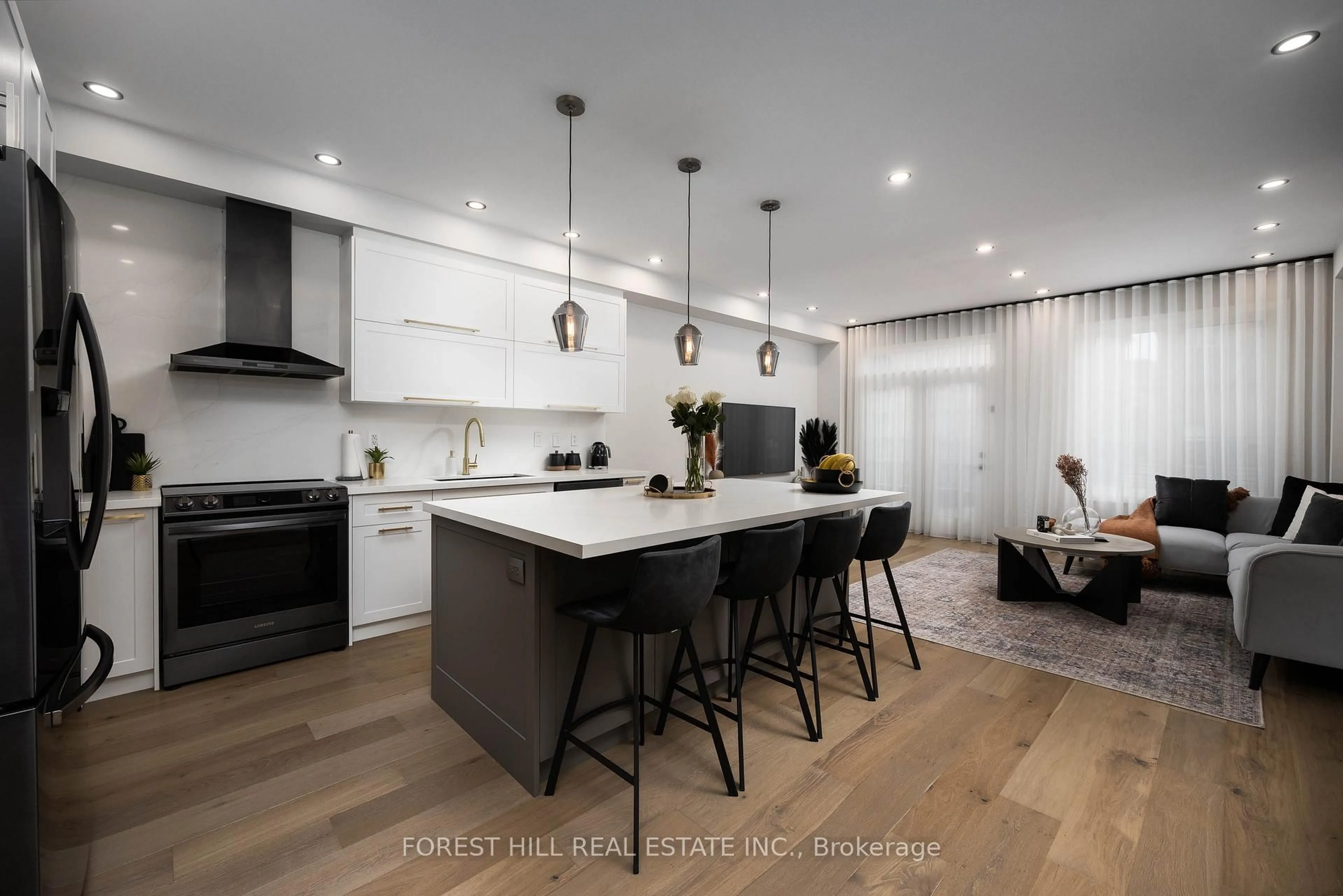 Open concept kitchen, unknown for 97 Bristlewood Cres, Vaughan Ontario L4J 8Z9