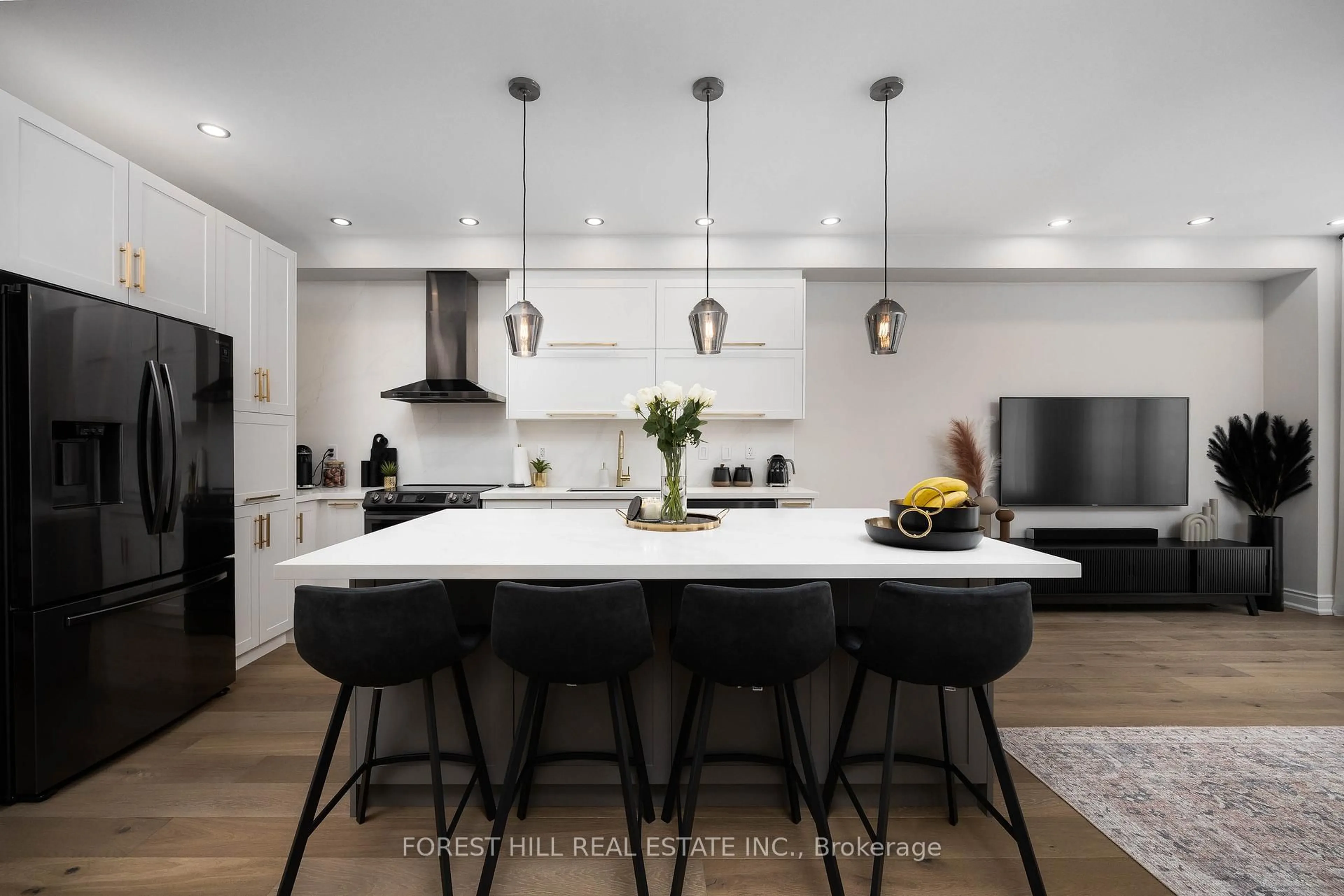 Contemporary kitchen, unknown for 97 Bristlewood Cres, Vaughan Ontario L4J 8Z9