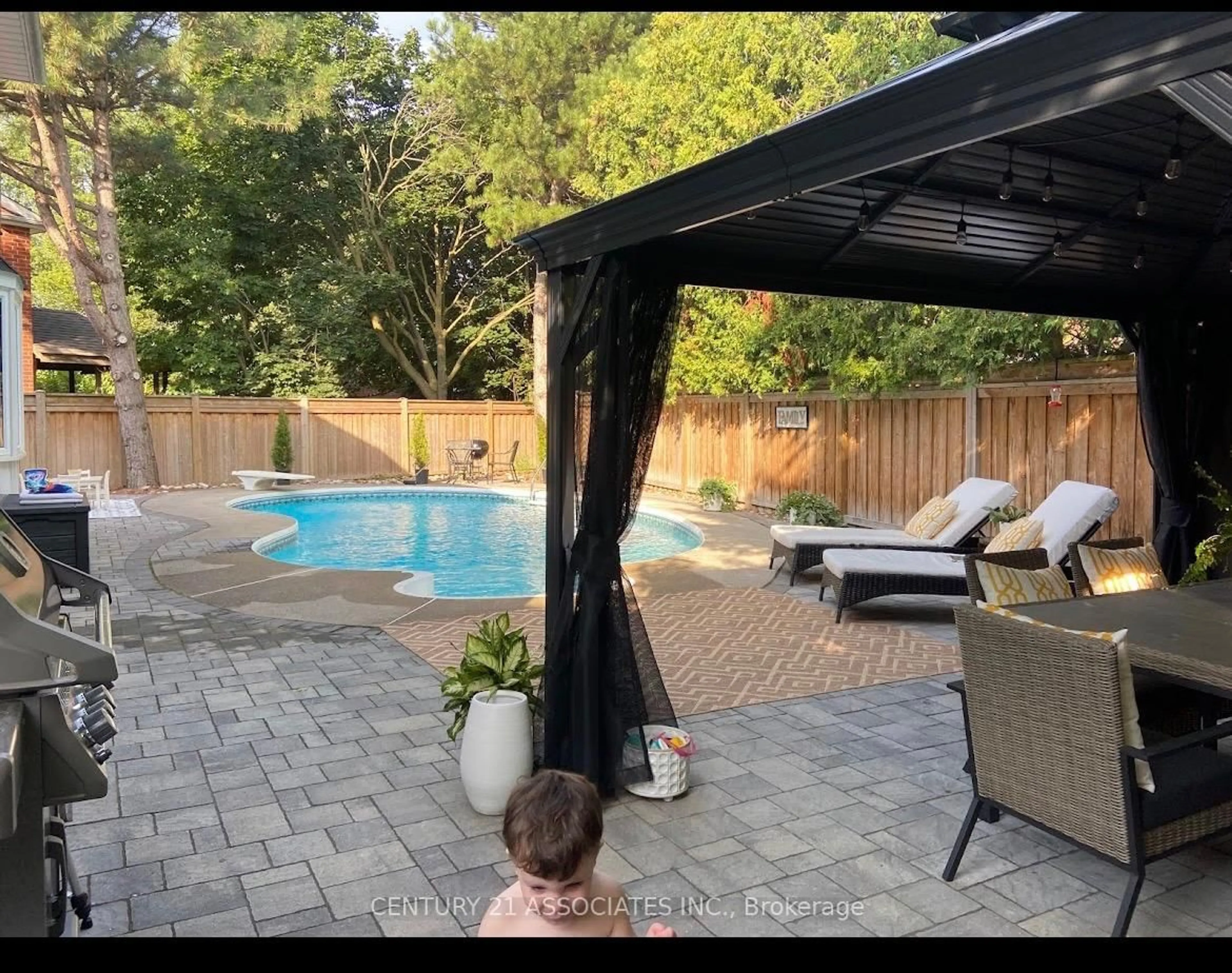 Patio, water/lake/river/ocean view for 24 Garnish Green, Markham Ontario L3P 4P5