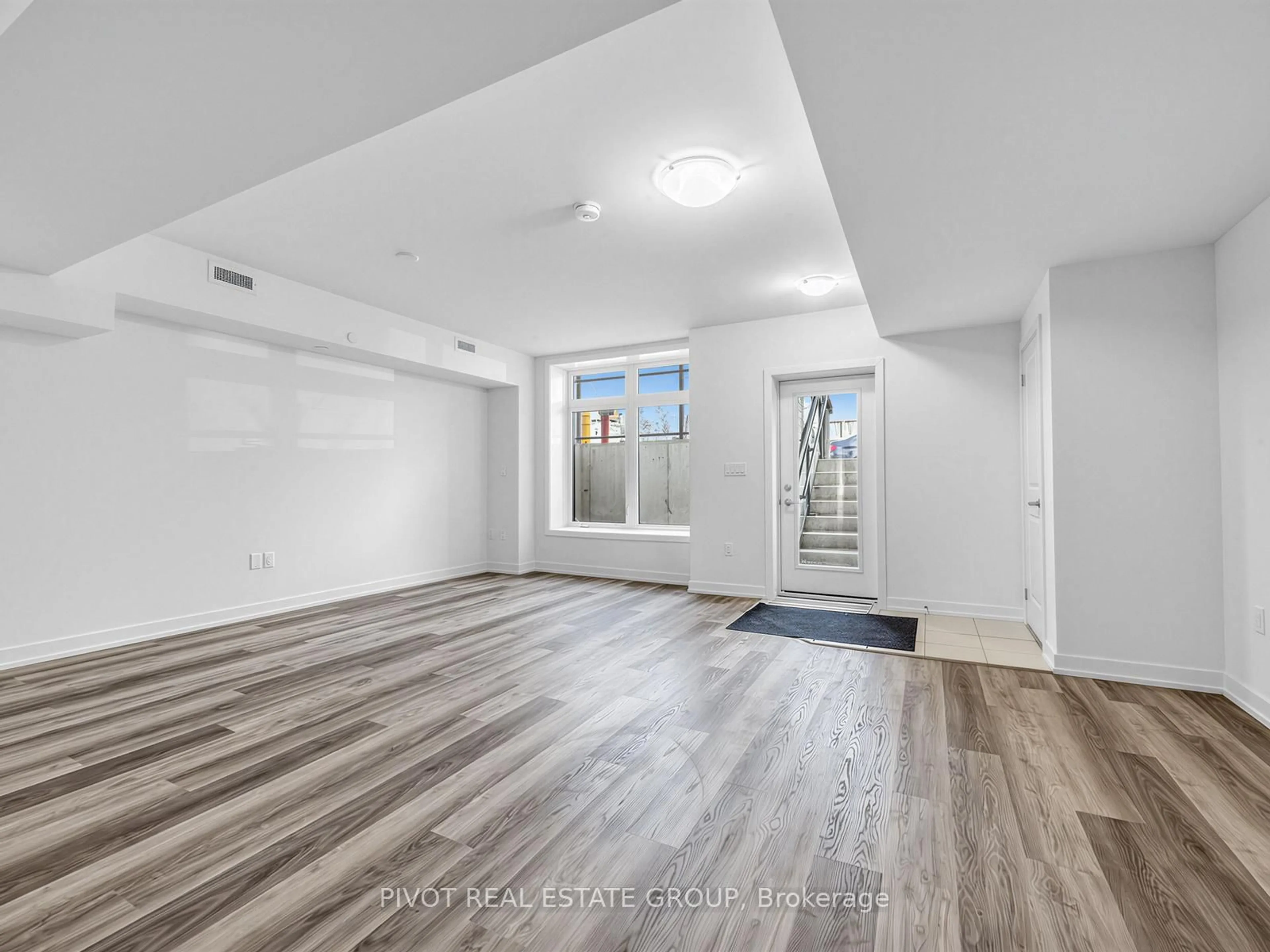 A pic of a room for 56 Elizabeth St #1101, Richmond Hill Ontario L4C 5W2