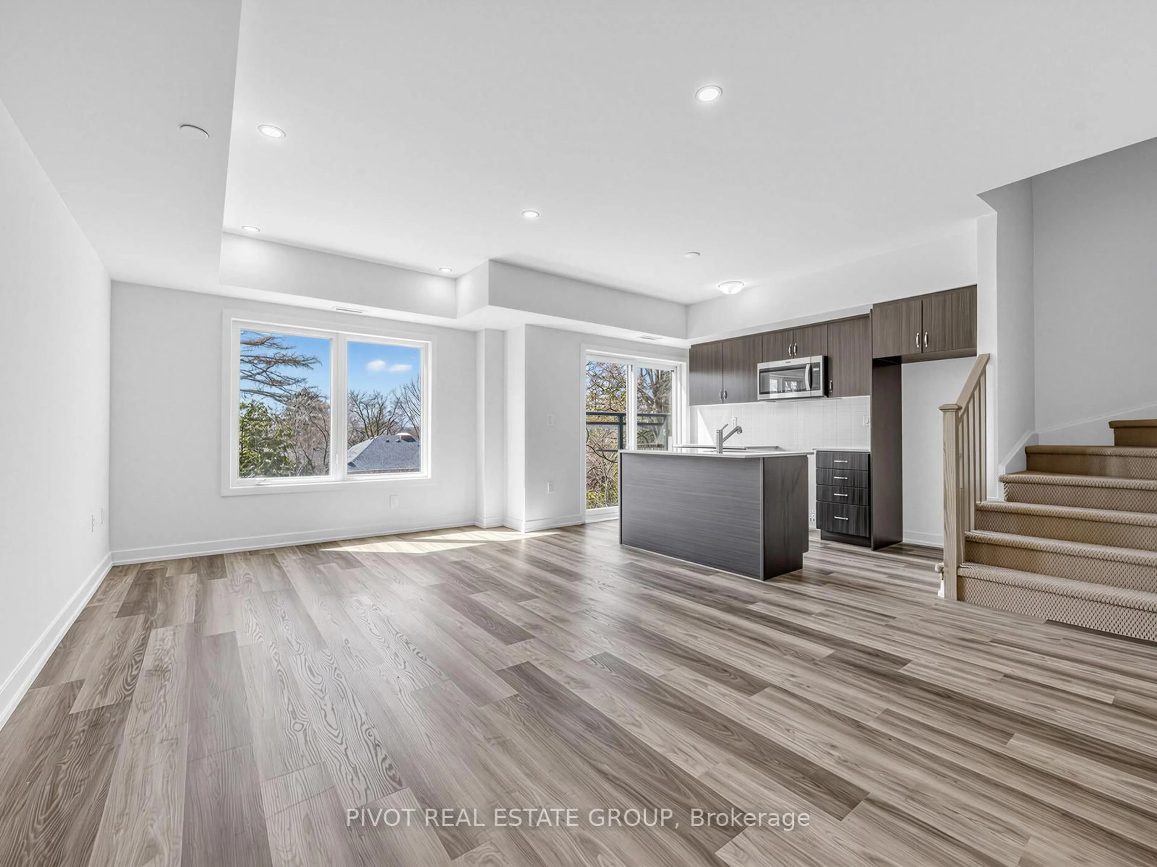 Open concept kitchen, unknown for 58 Elizabeth St #2408, Richmond Hill Ontario L4C 5W2