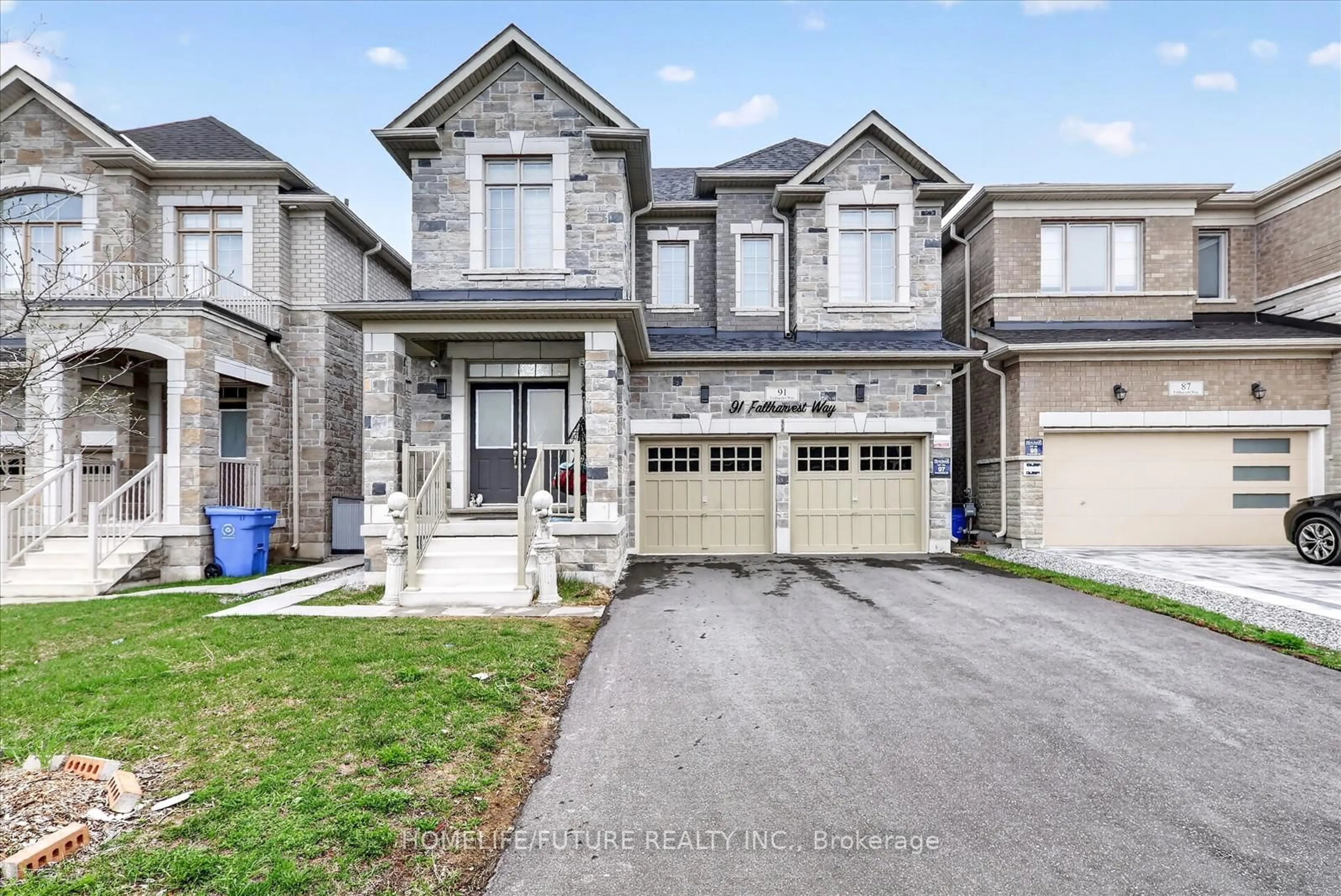 Home with brick exterior material, street for 91 Fallharvest Way, Whitchurch-Stouffville Ontario L4A 4W4