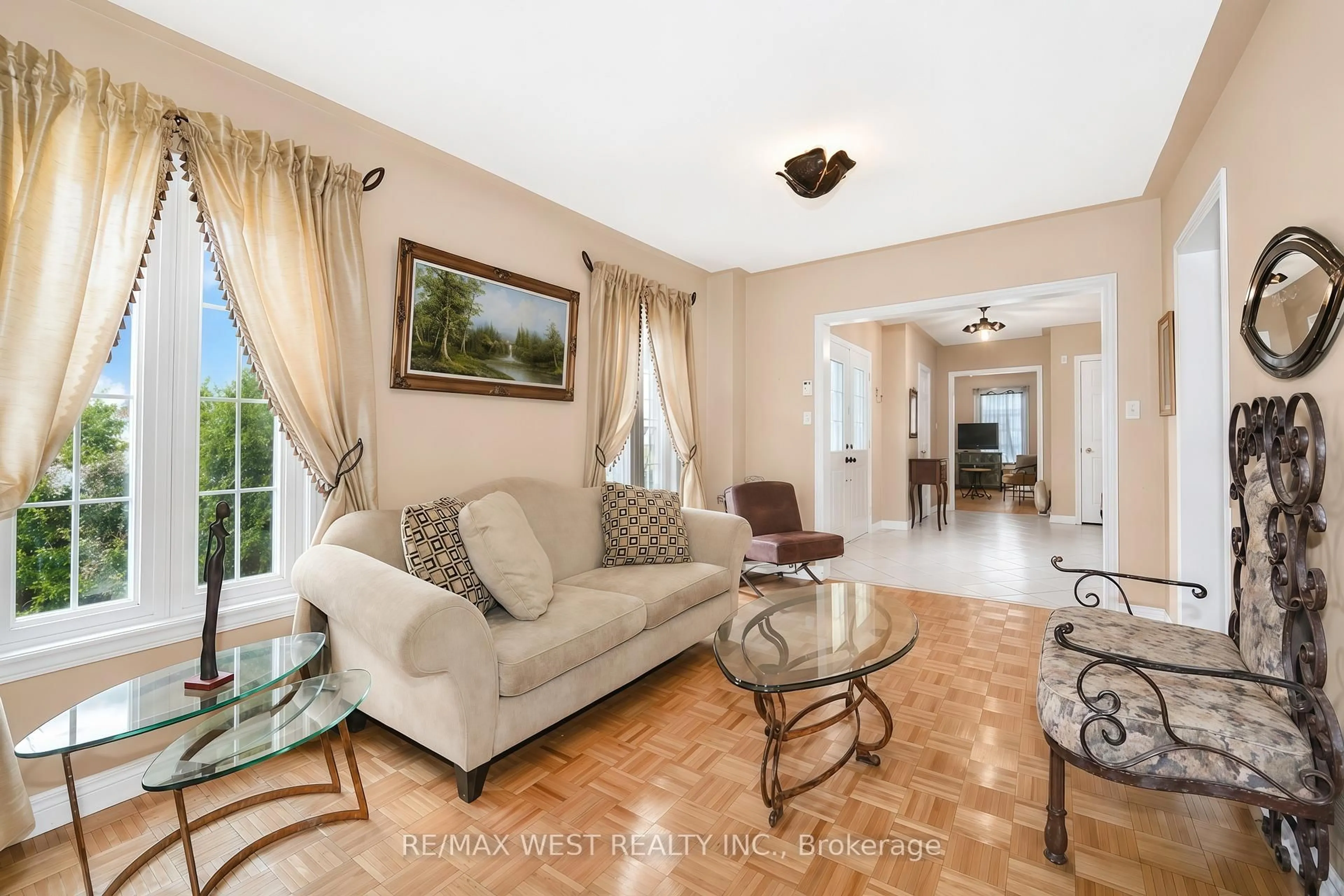 Living room with furniture, unknown for 149 Foxchase Ave, Vaughan Ontario L4L 9H3